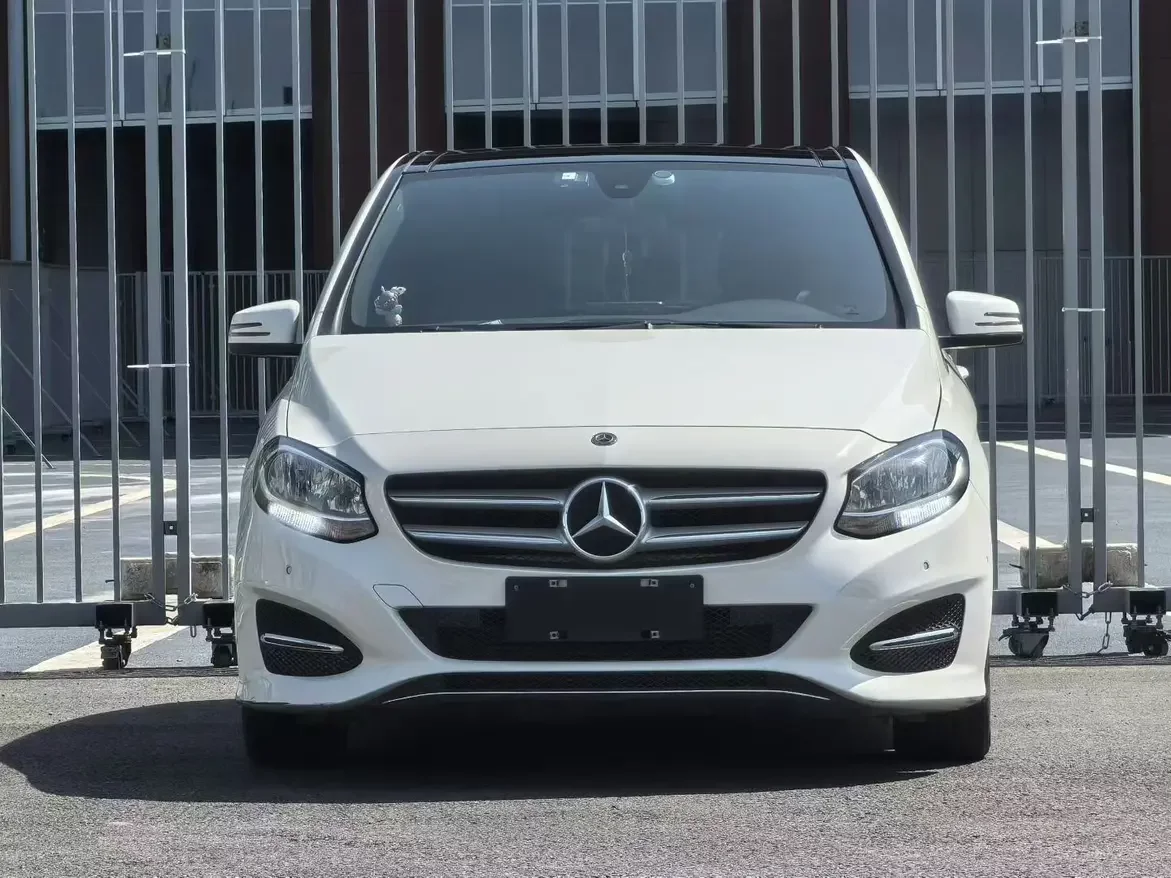 Mercedes-Benz B Class