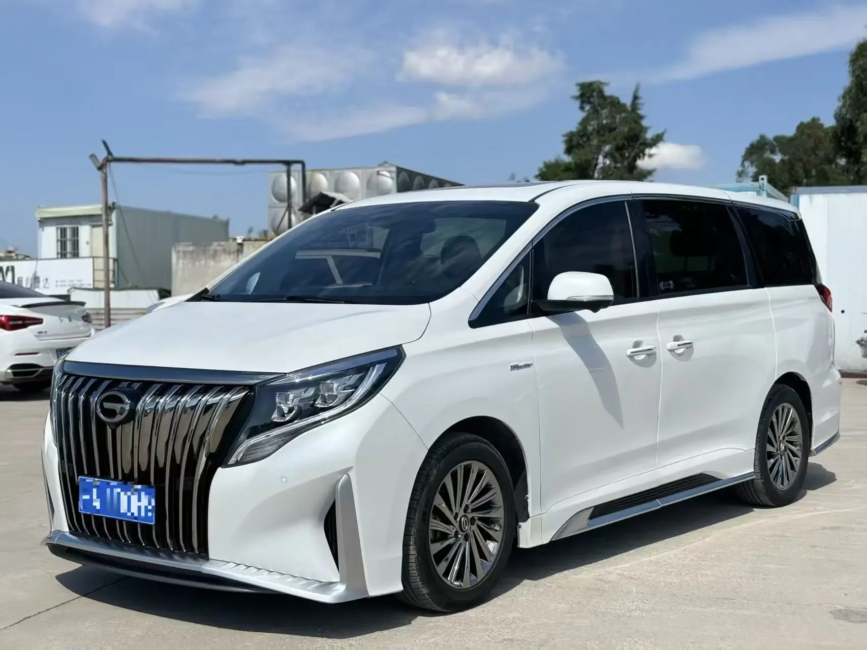 GAC Trumpchi M8