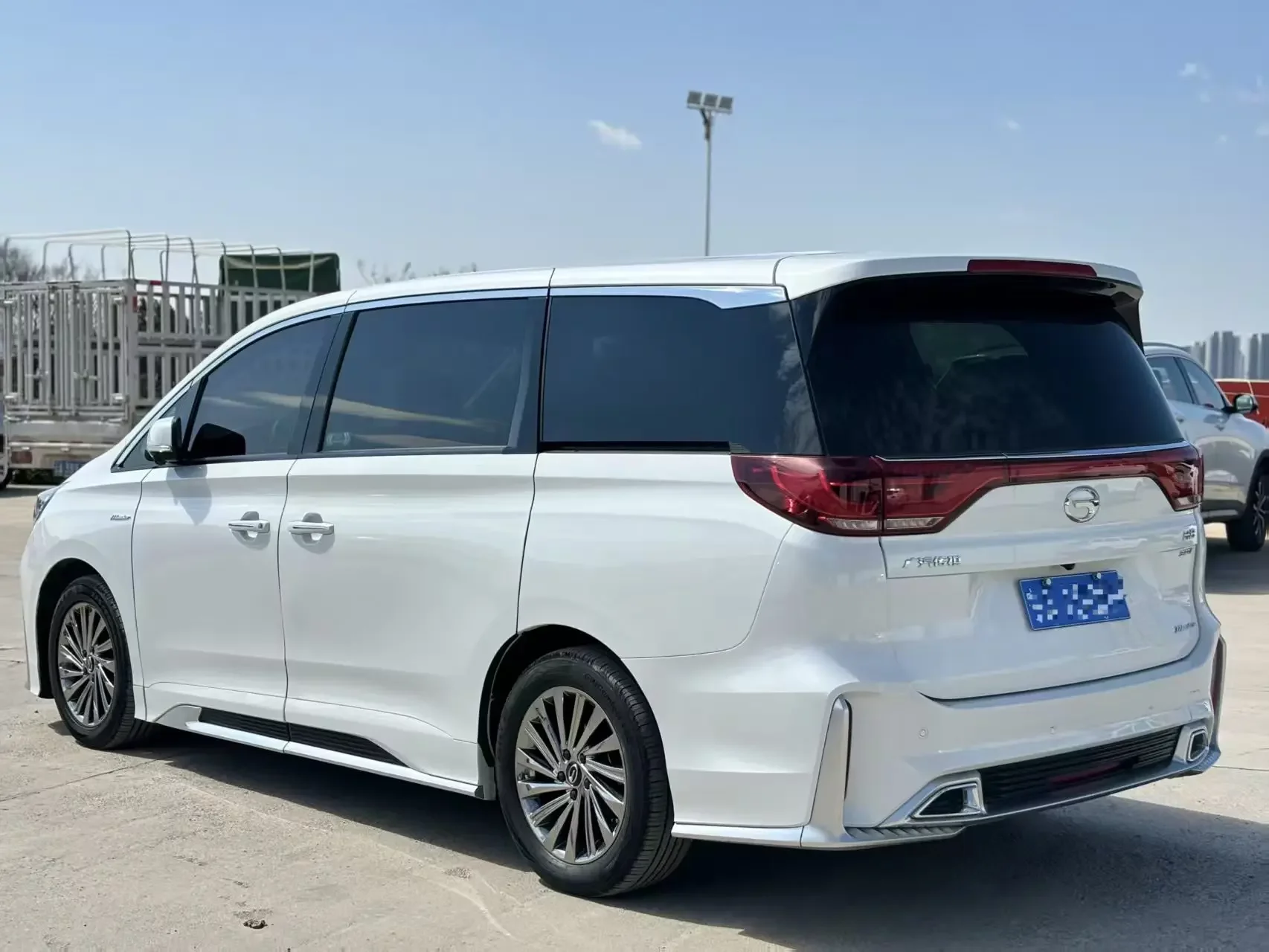 GAC Trumpchi M8