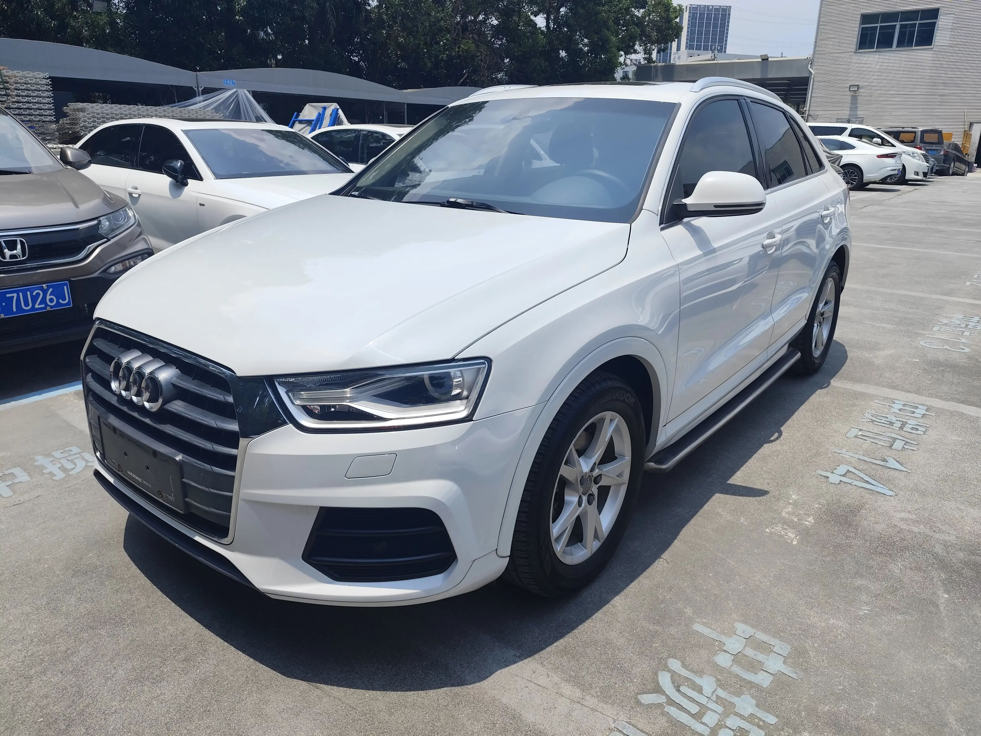 Audi Q3