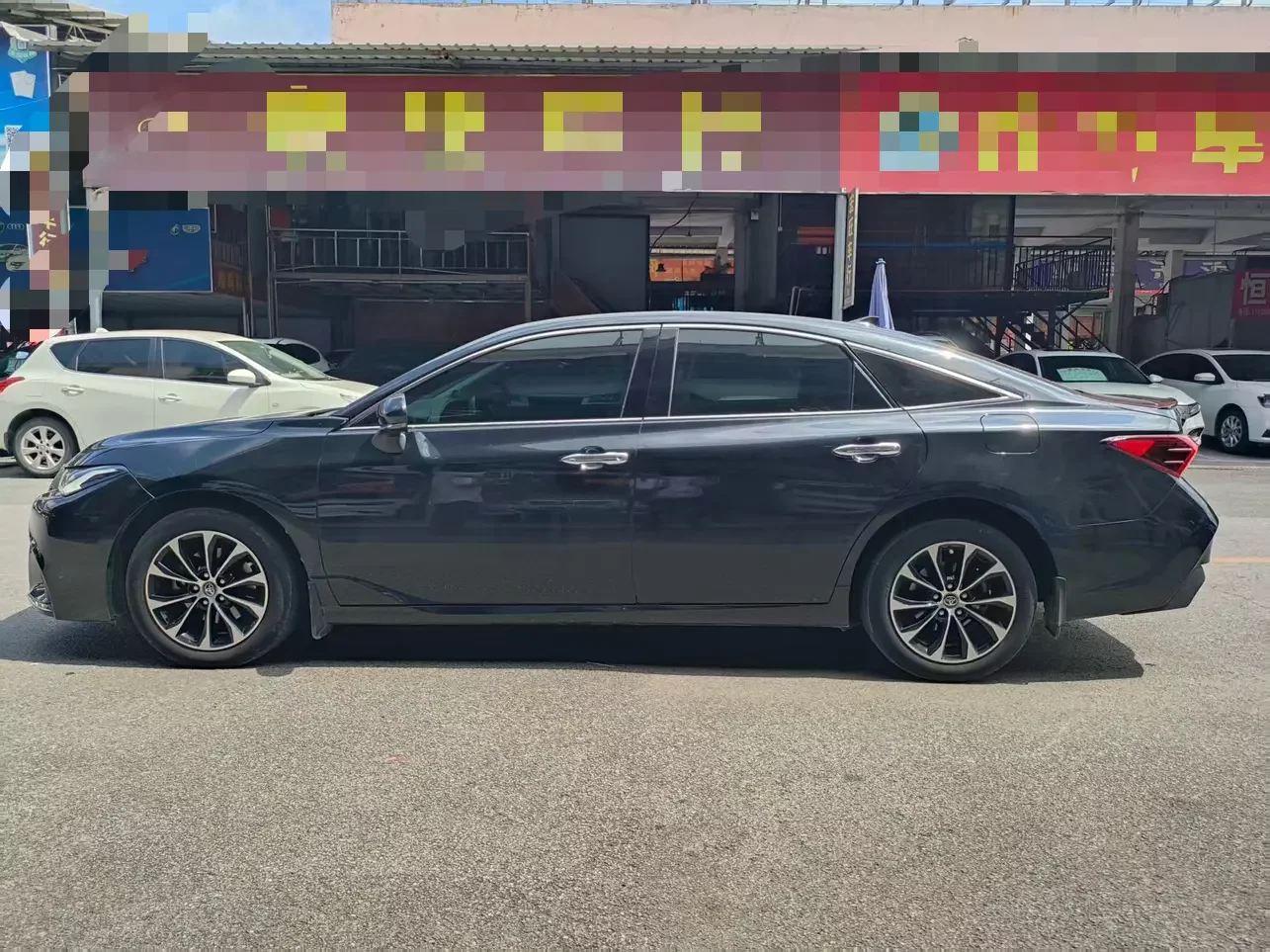 Toyota Avalon