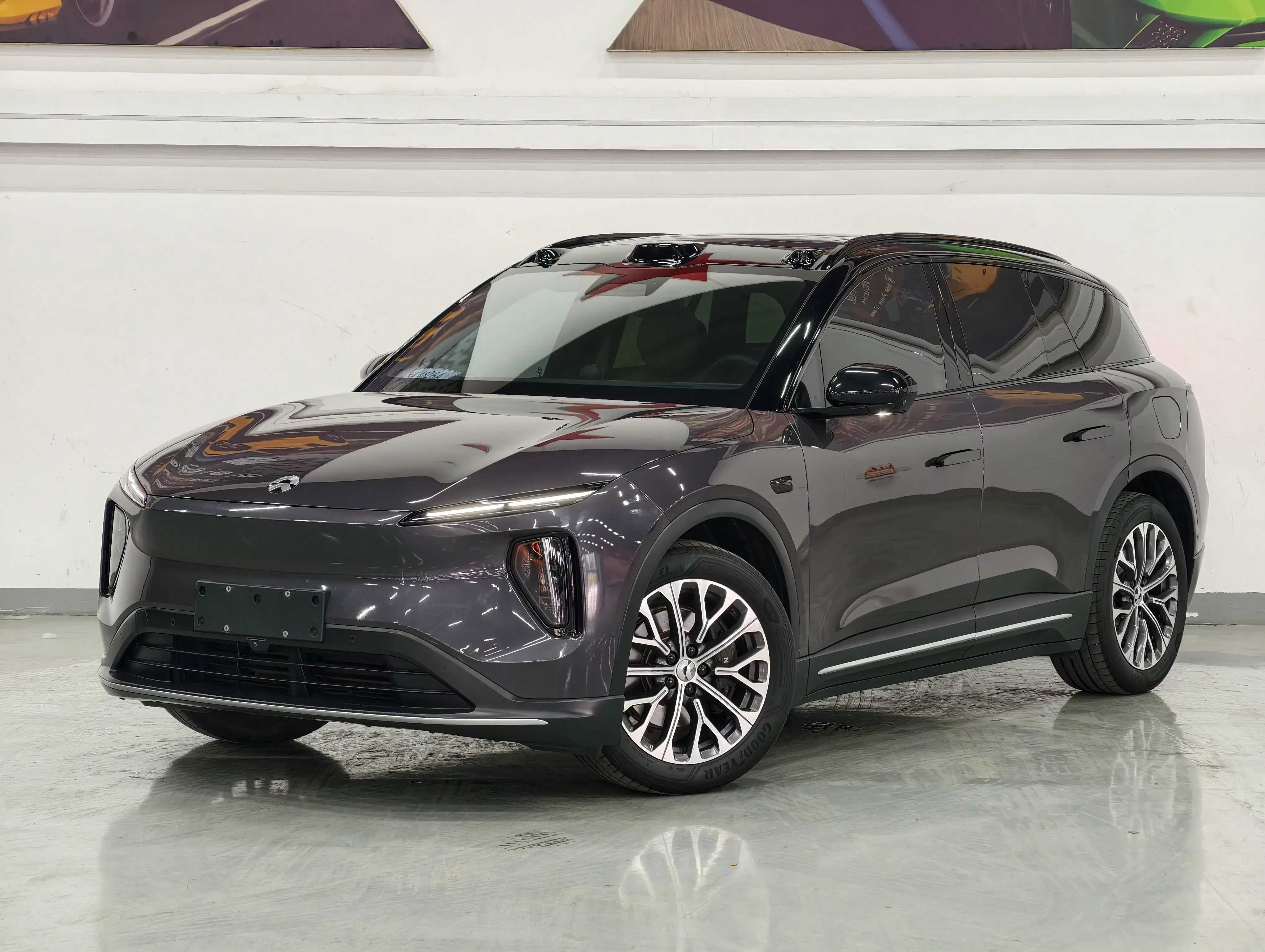 NIO ES6