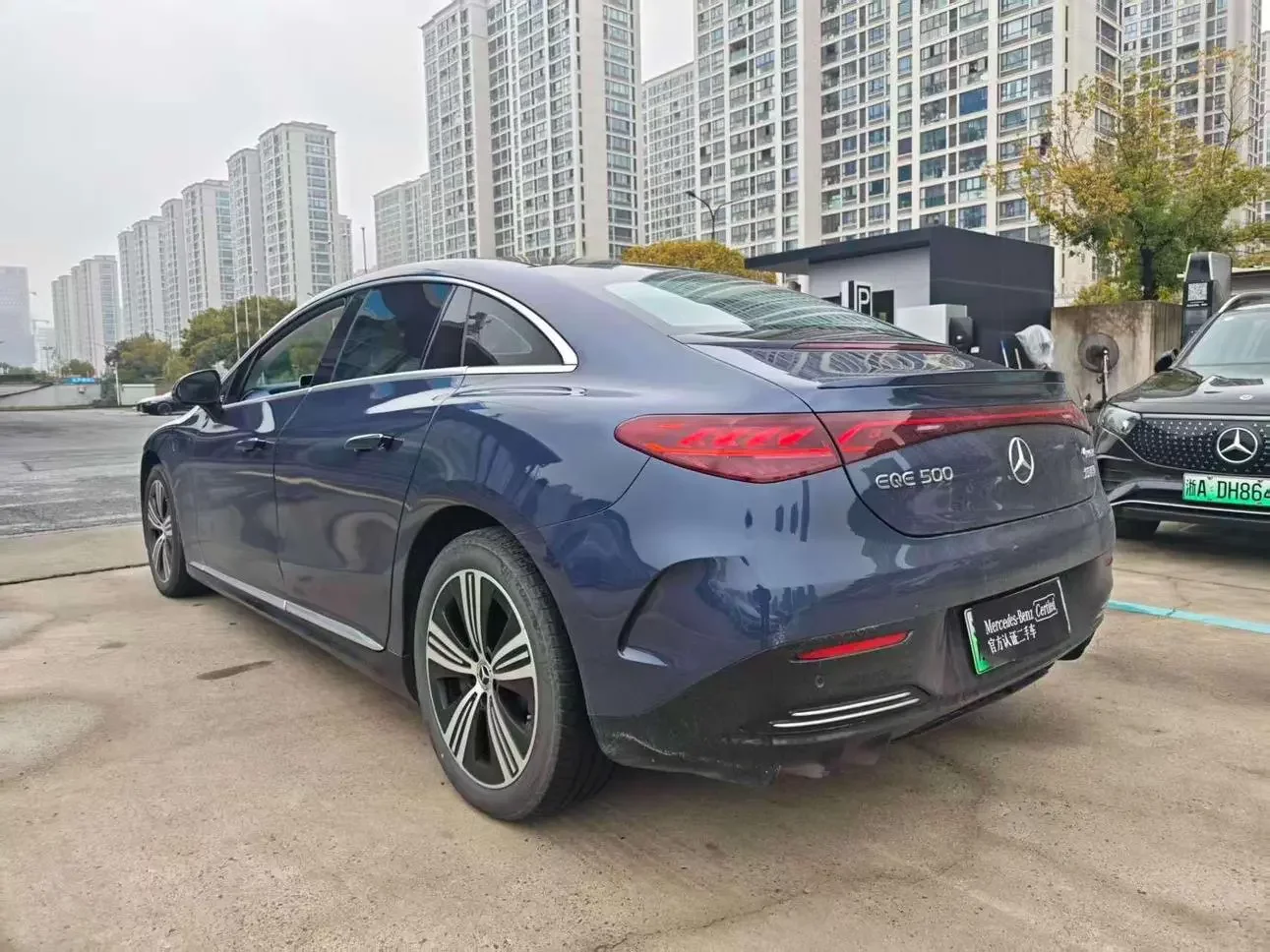 Mercedes-Benz EQE