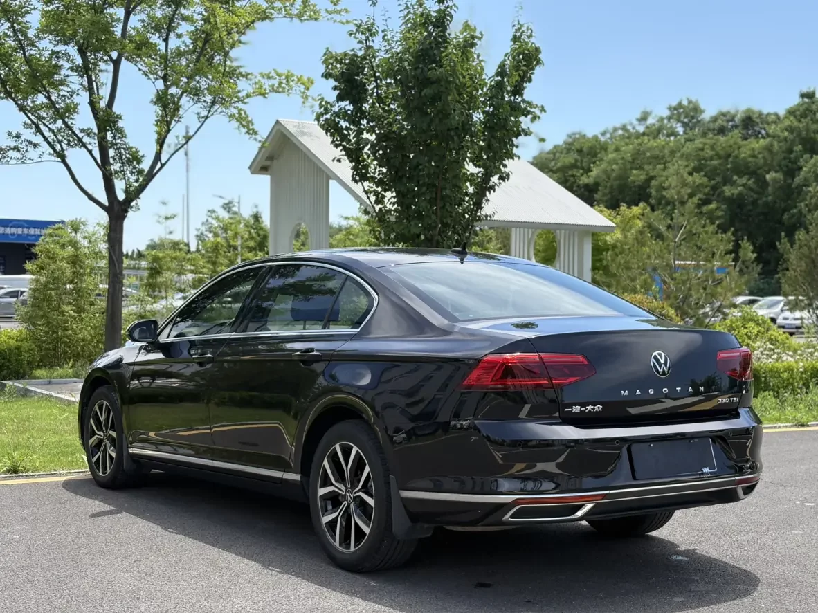 Volkswagen Magotan