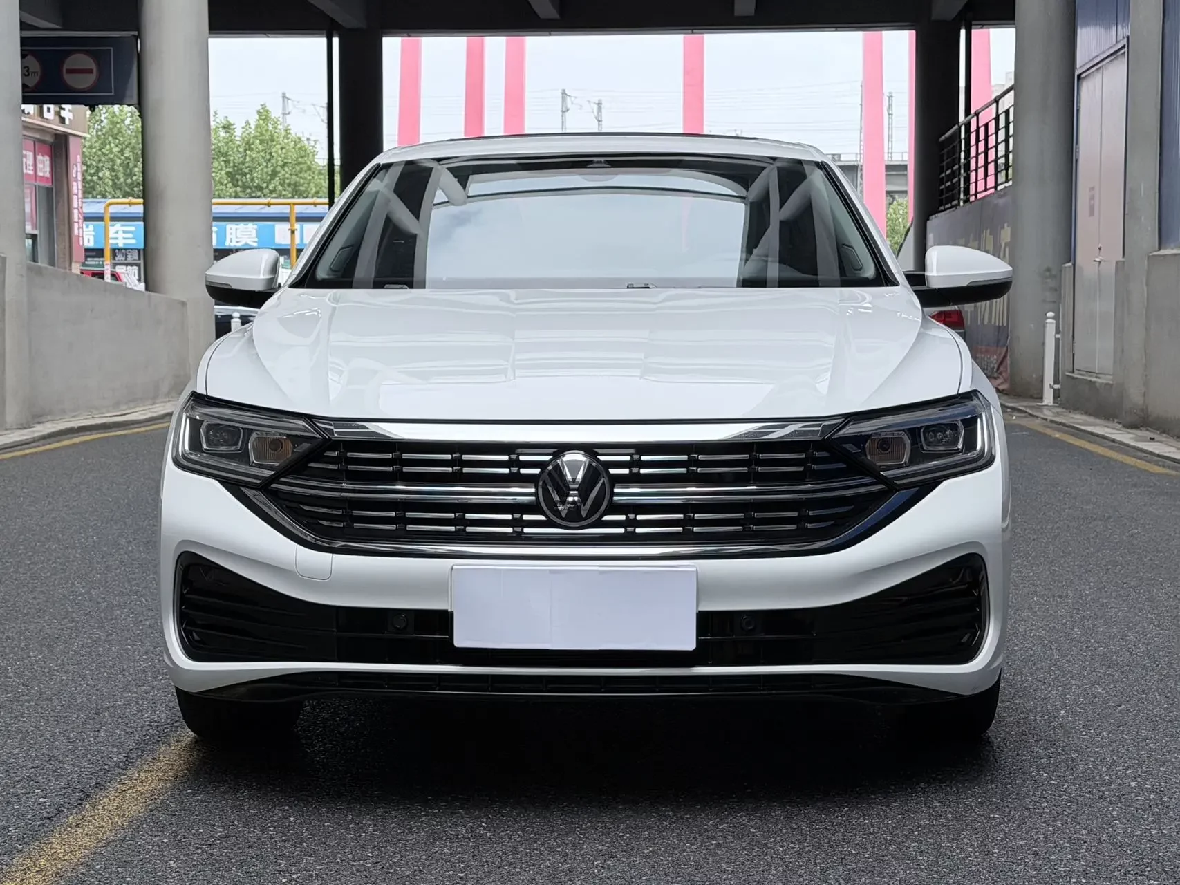 Volkswagen Sagitar
