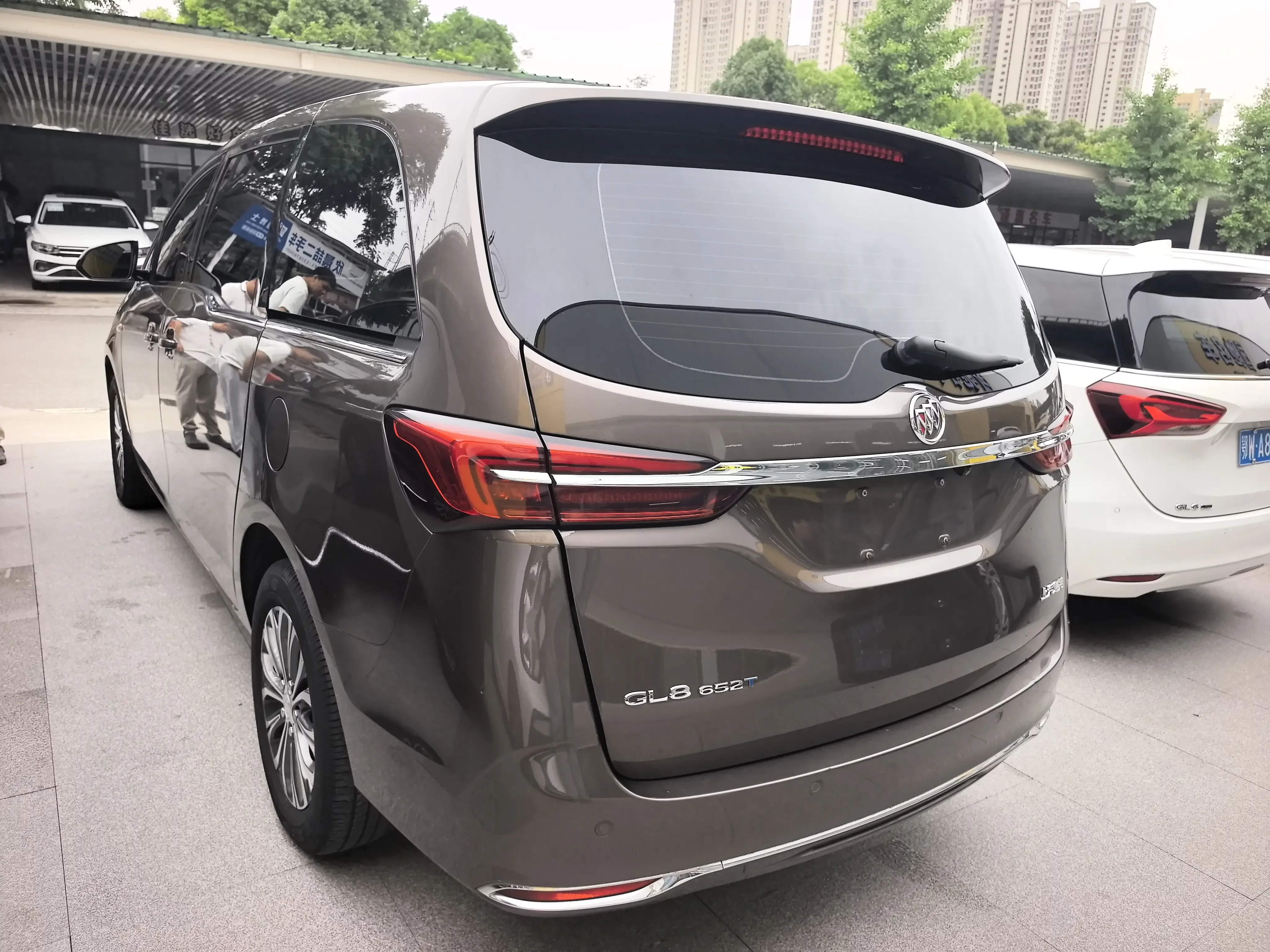 Buick GL8