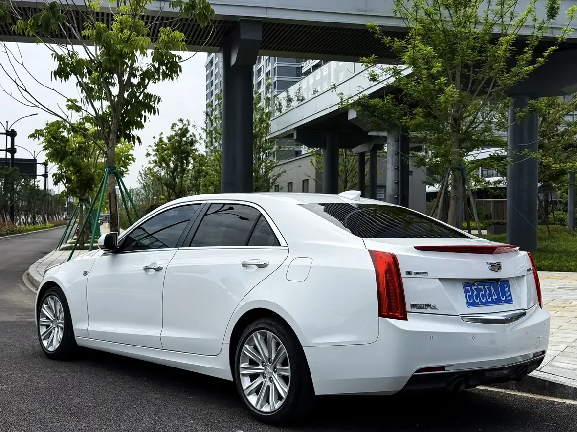 Cadillac ATS-L