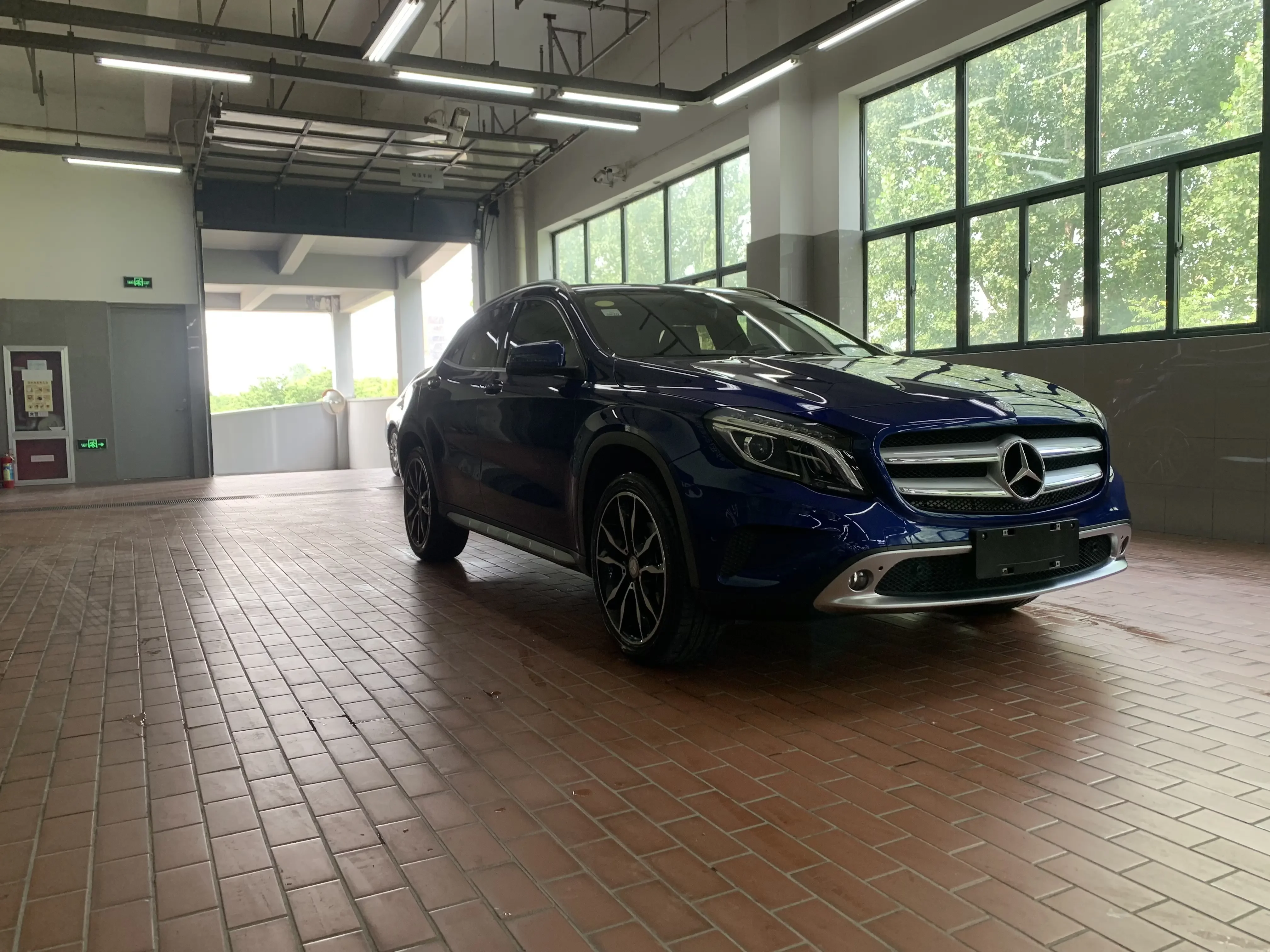 Mercedes-Benz GLA
