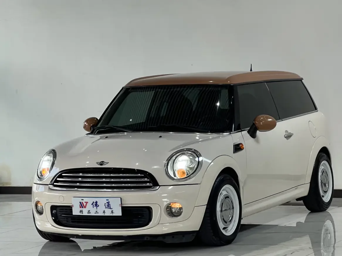 MINI CLUBMAN