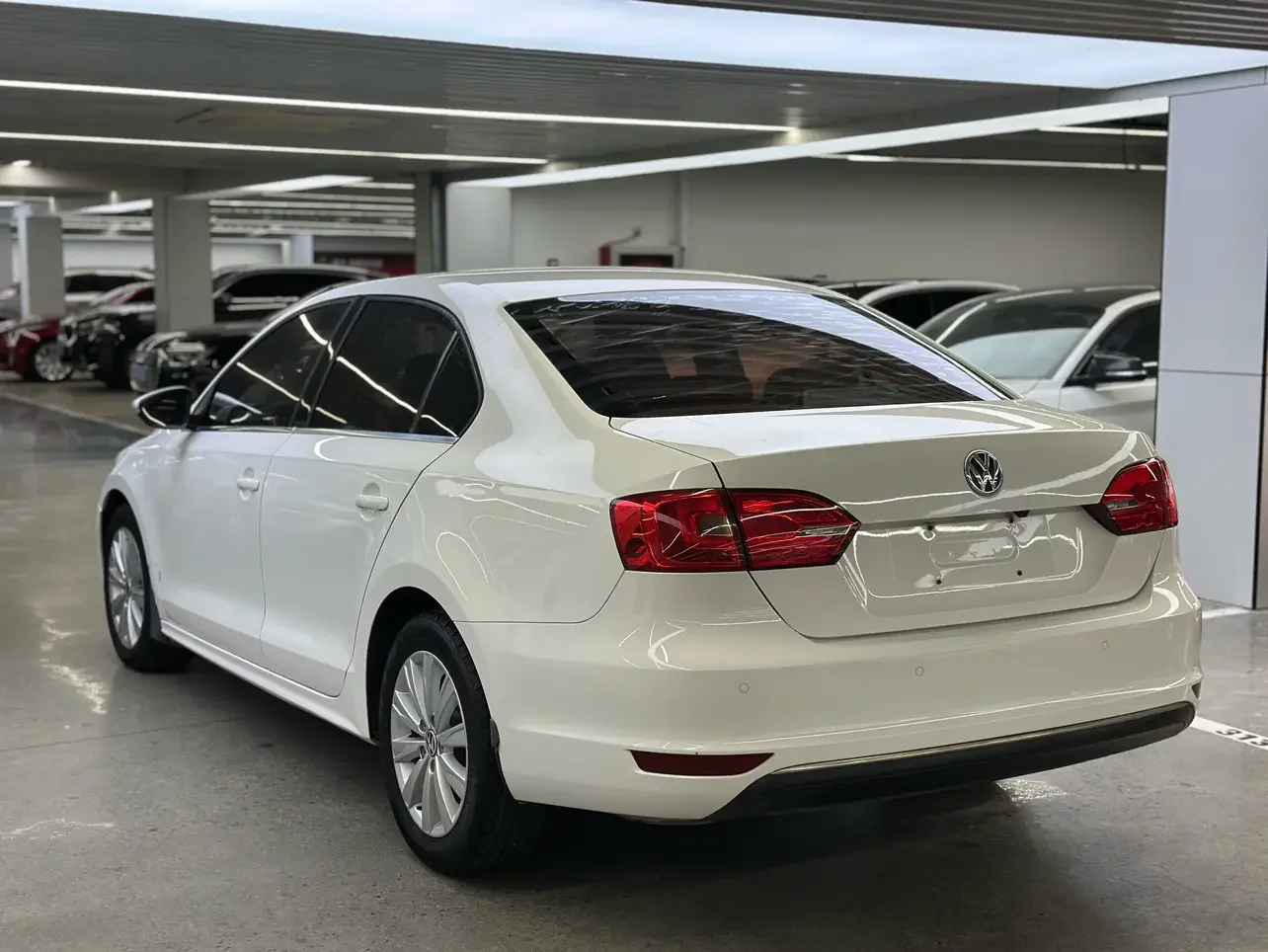 Volkswagen Sagitar