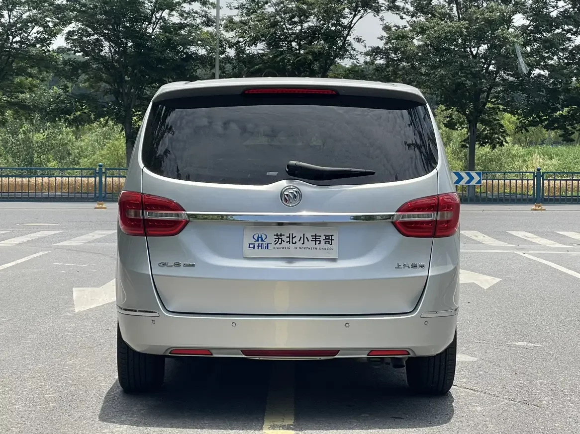 Buick GL8
