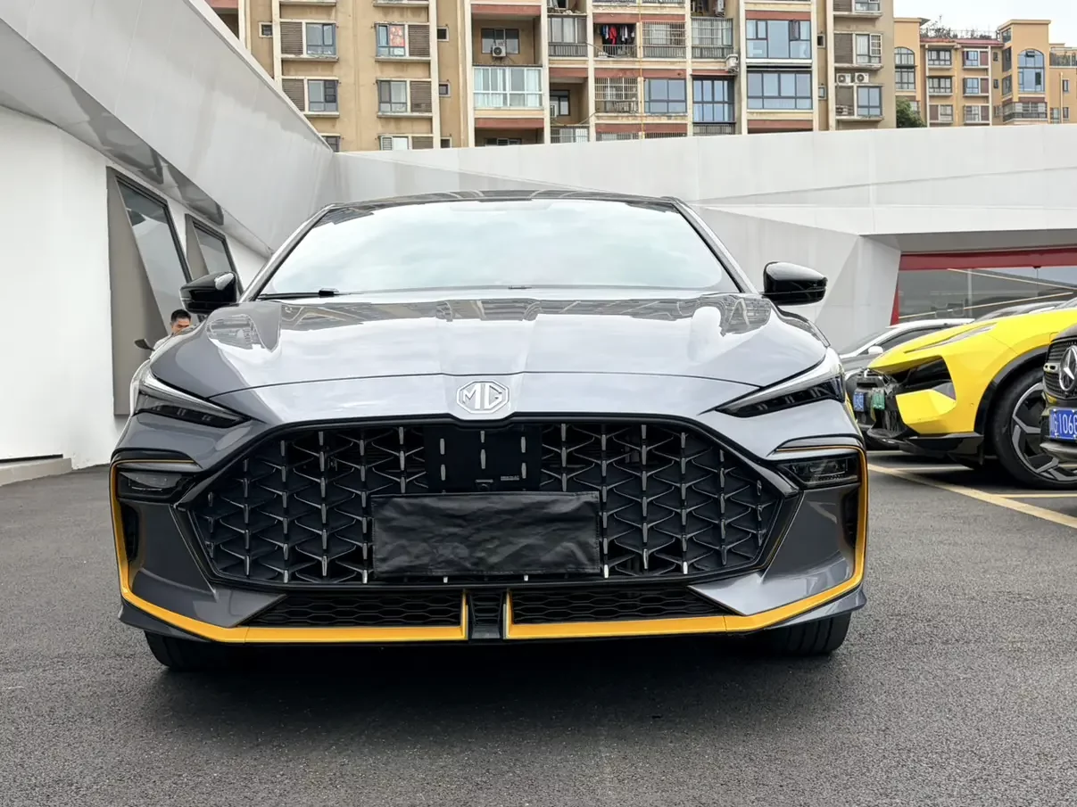 MG 6