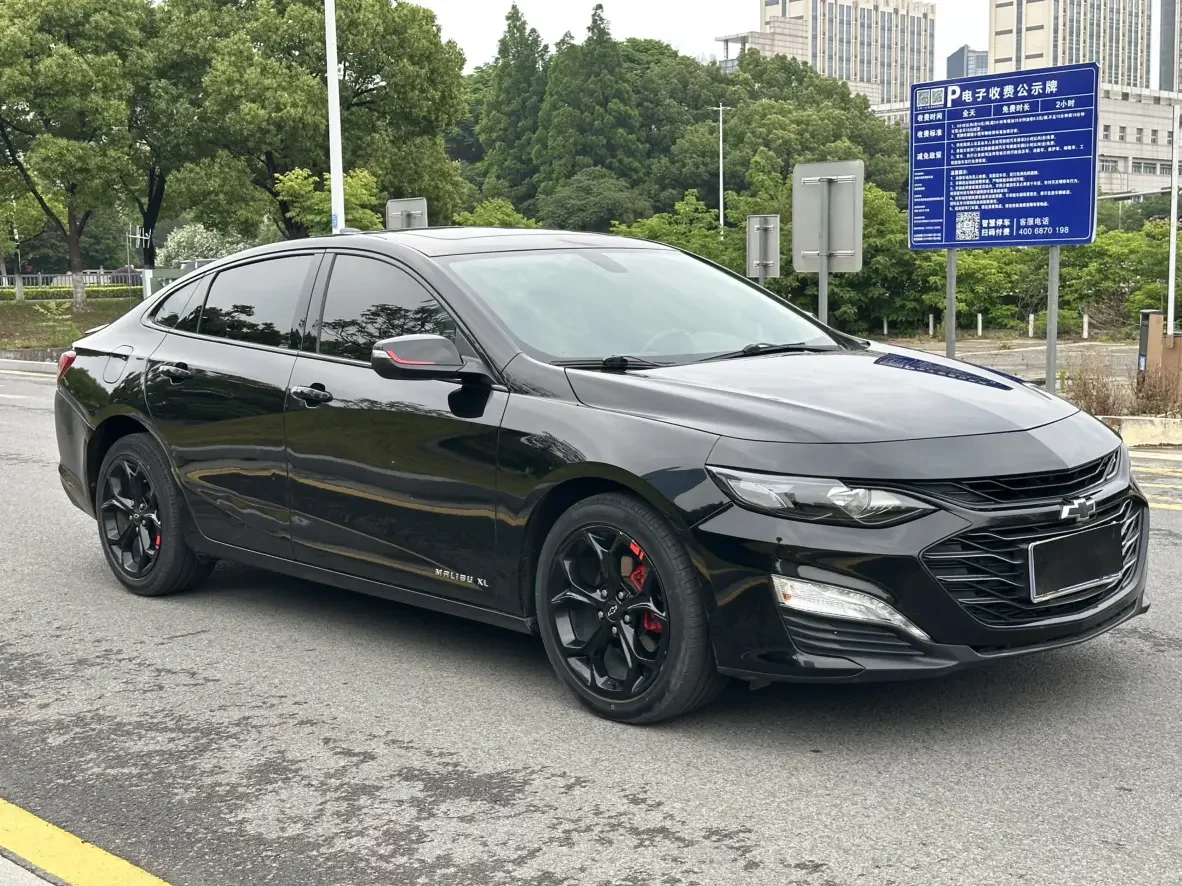Chevrolet Malibu XL