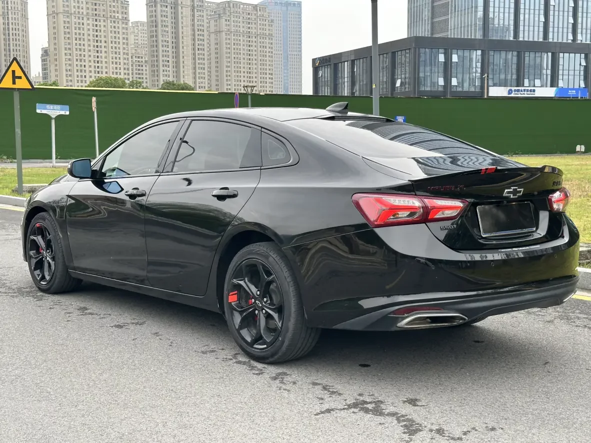 Chevrolet Malibu XL