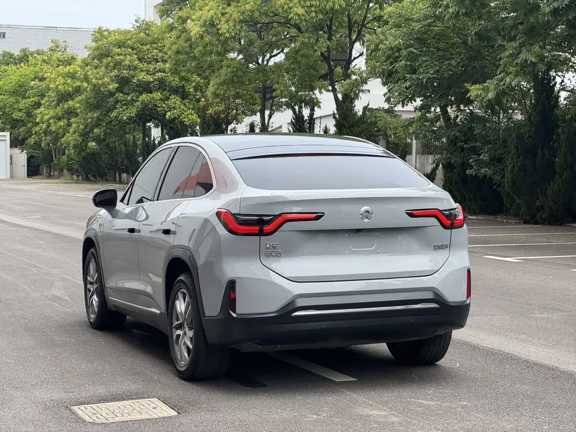 NIO EC6