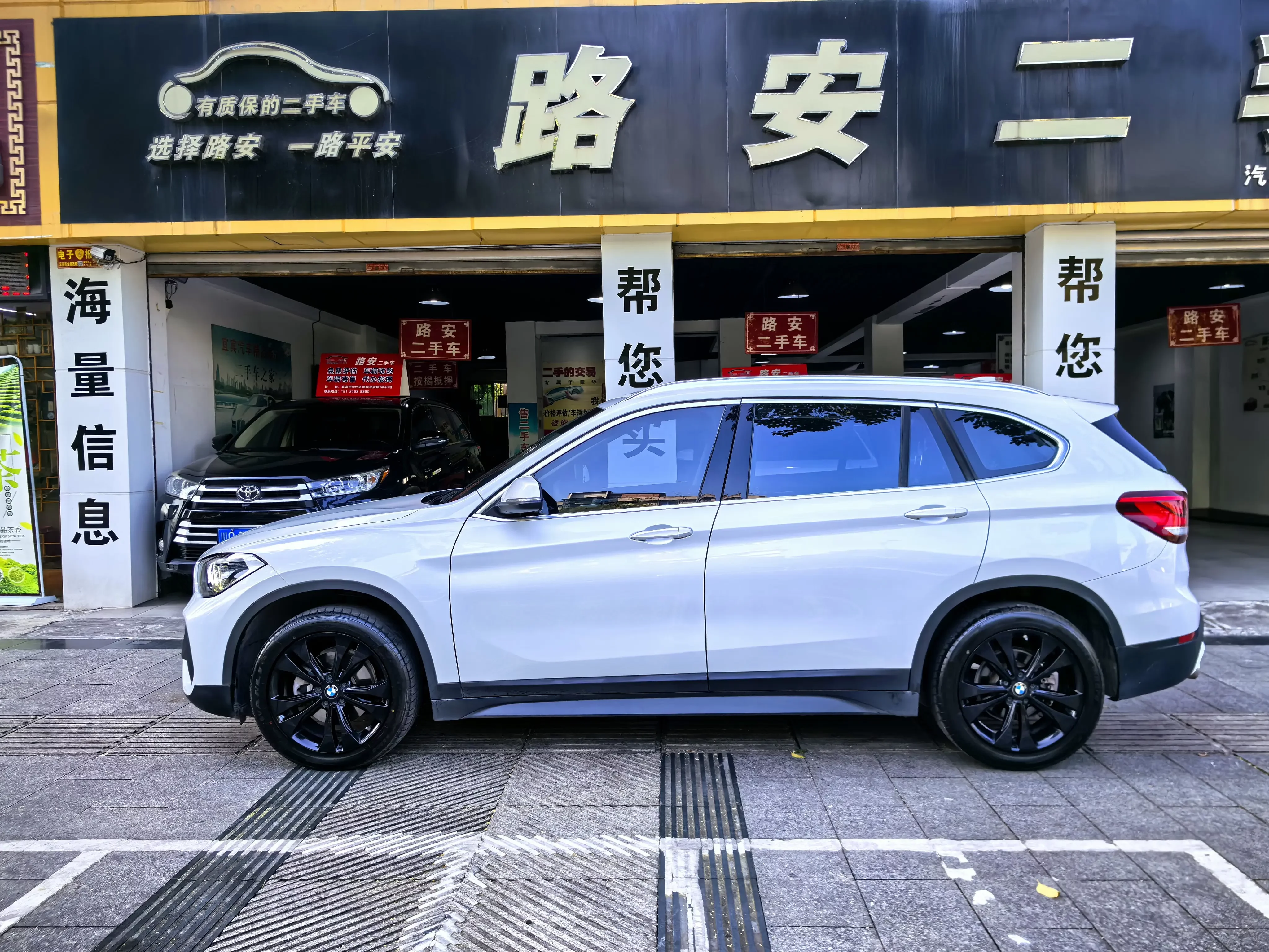 BMW X1
