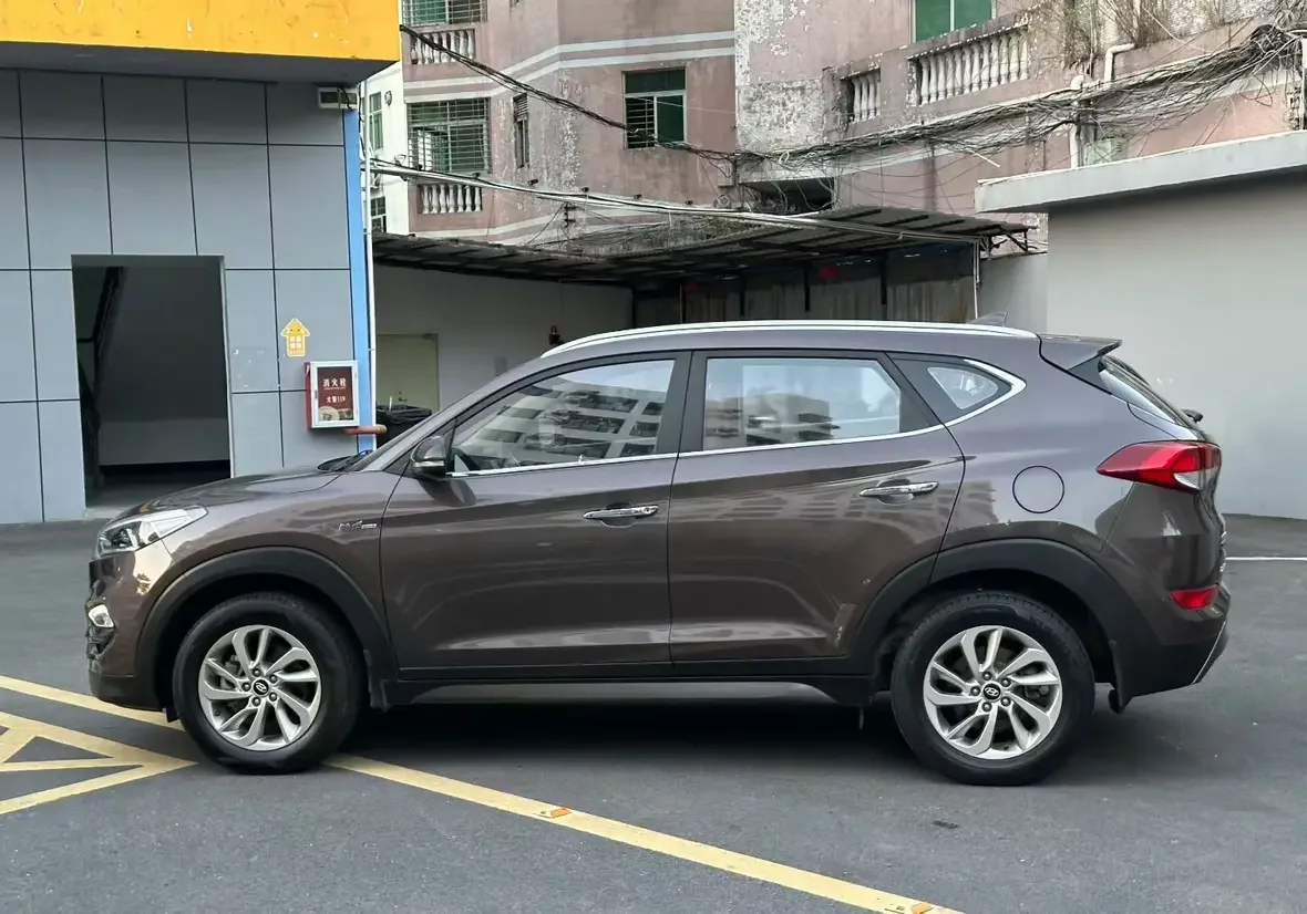 Hyundai Tucson L