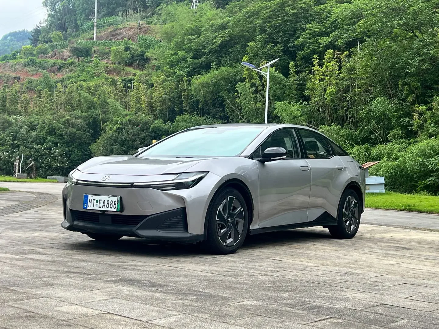 Toyota bZ3