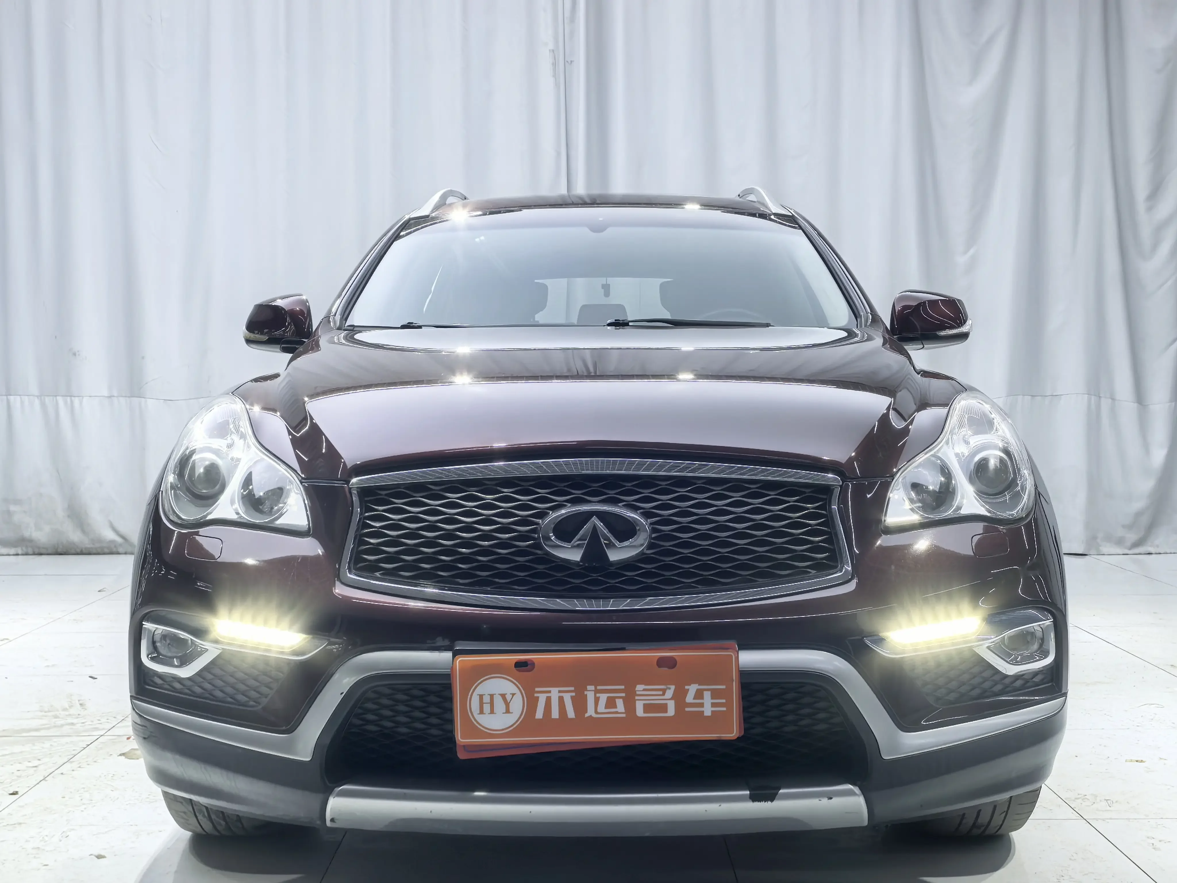 Infiniti QX50