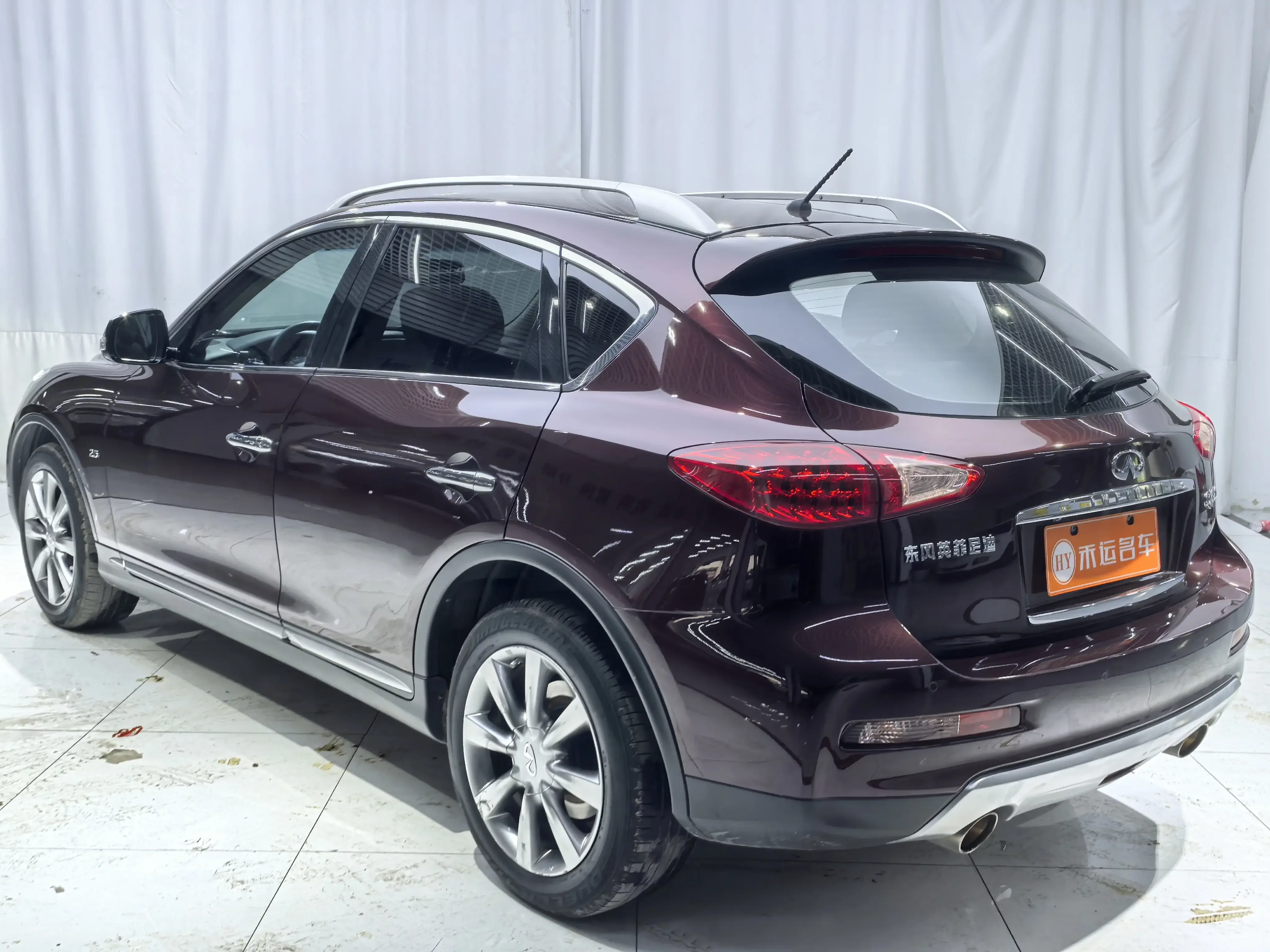 Infiniti QX50