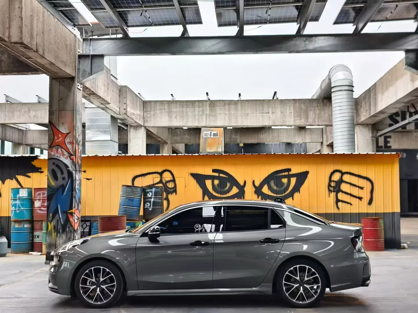 Lynk & Co 03