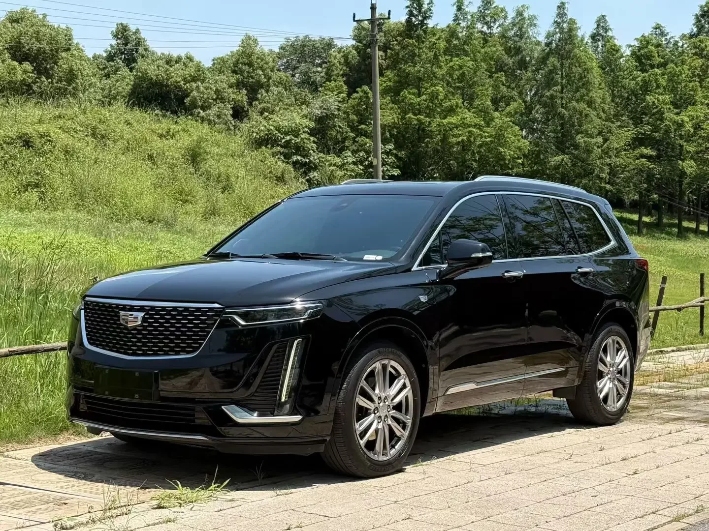 Cadillac XT6