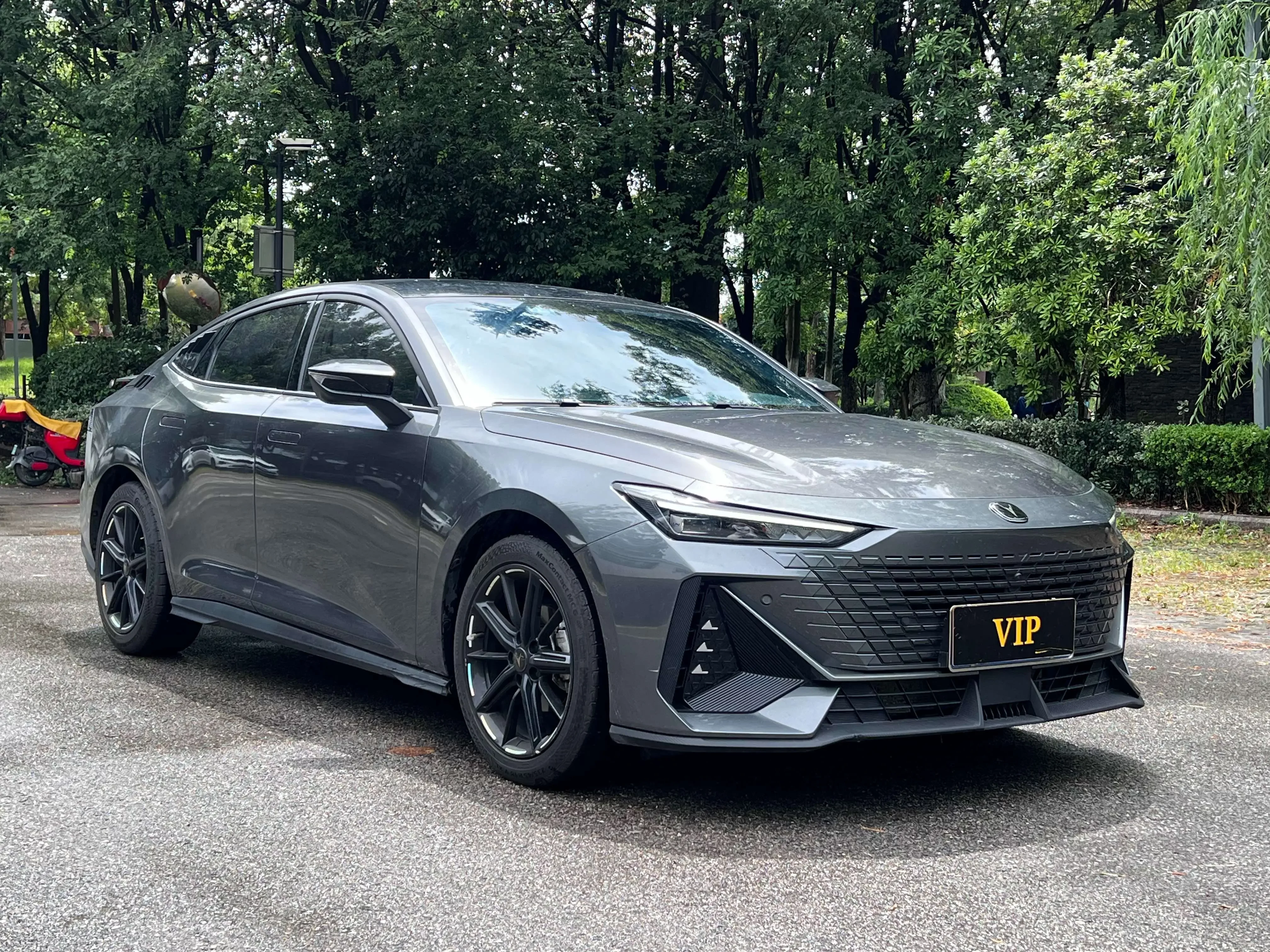 Changan UNI-V