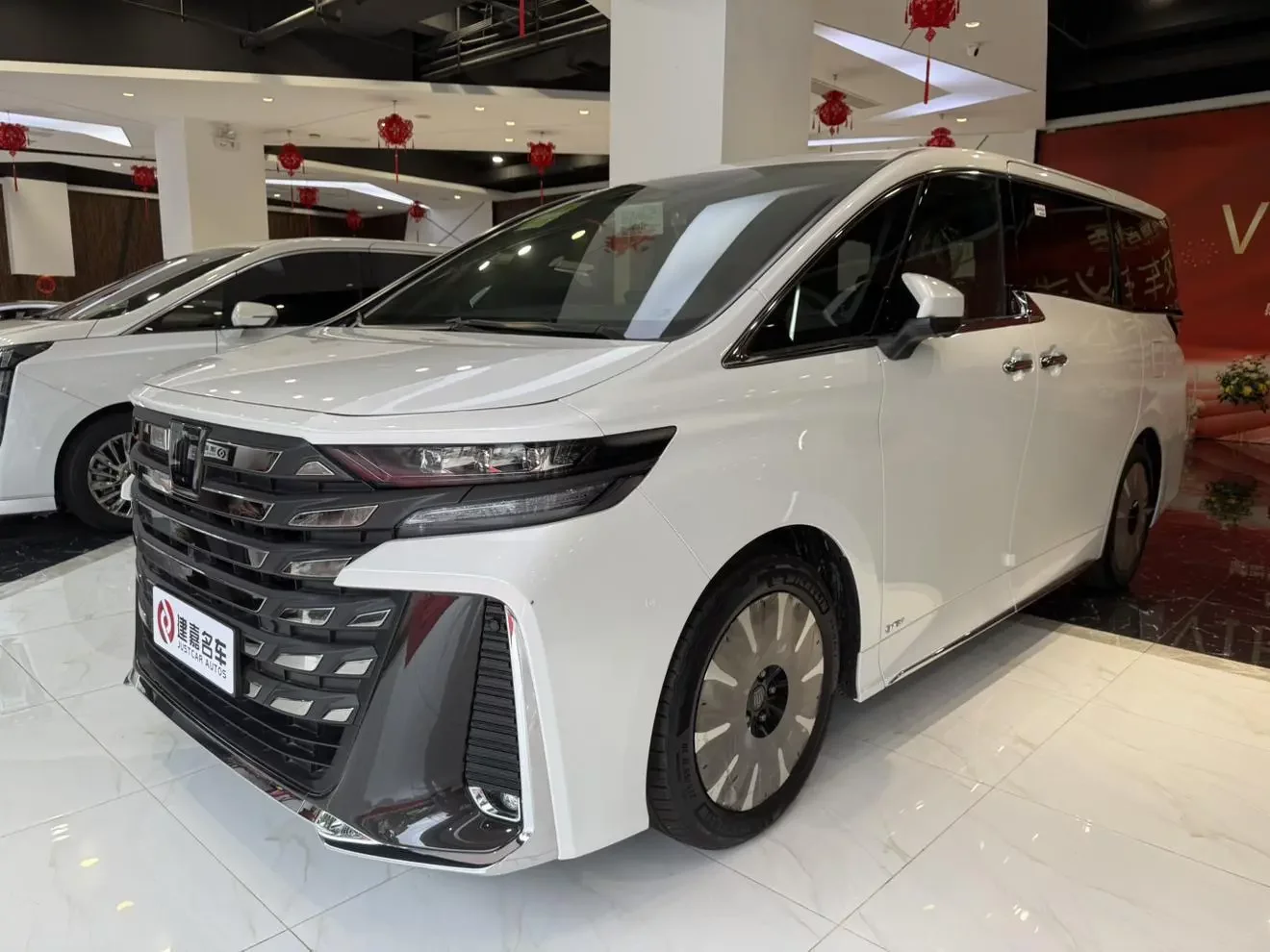 Toyota Crown Wellfire