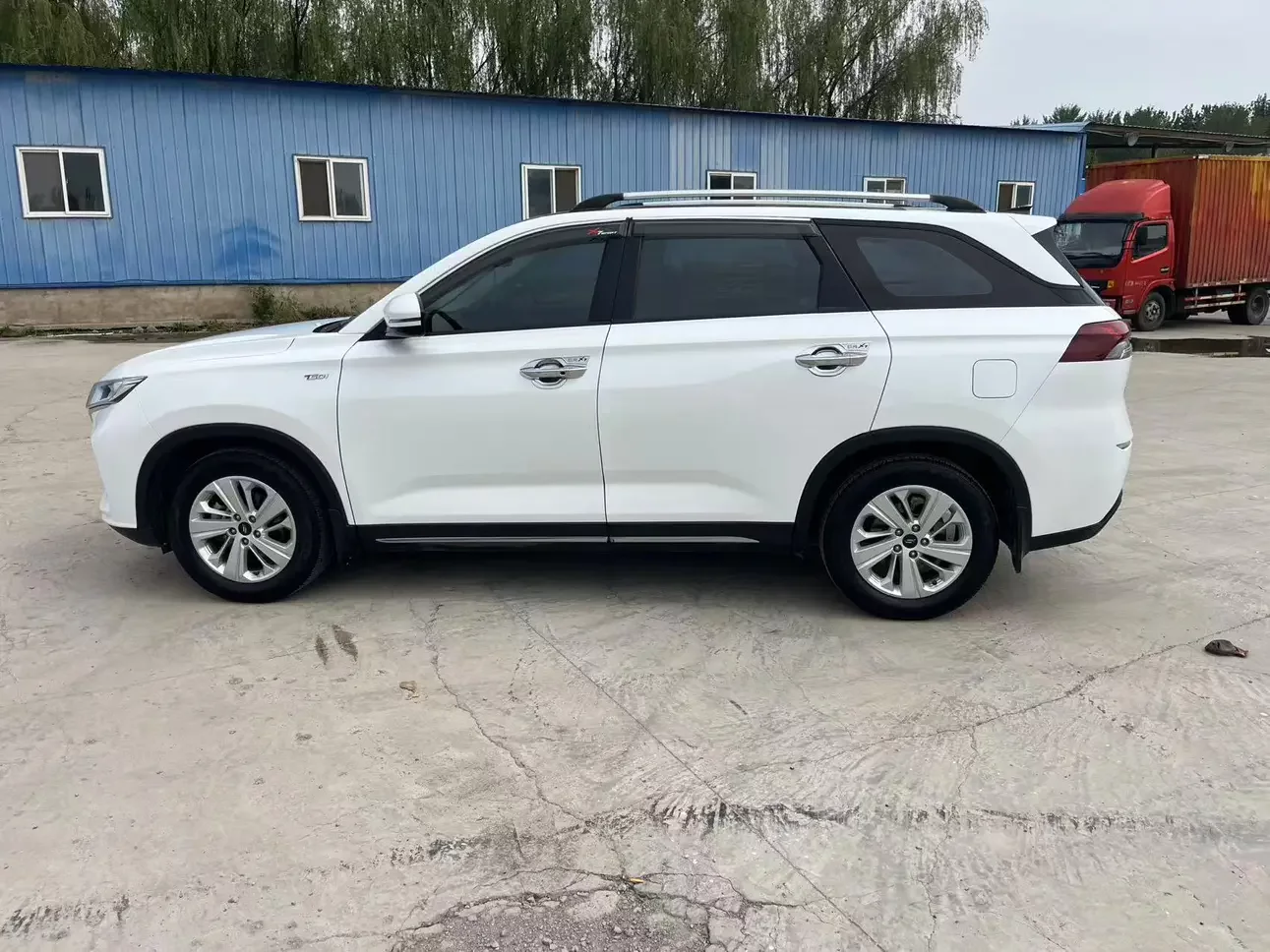Oshan Changan Auchan X7