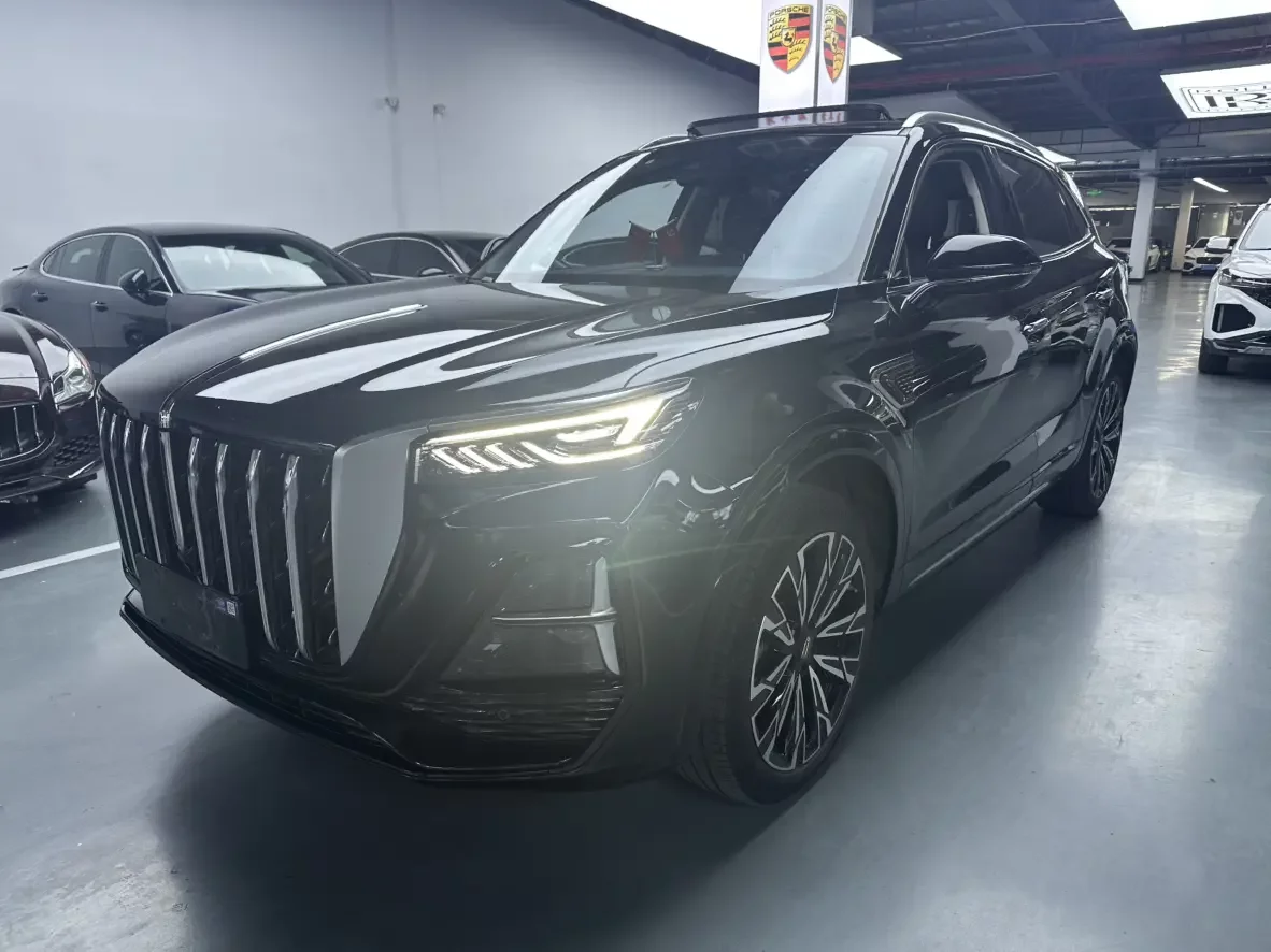 Hongqi HS5