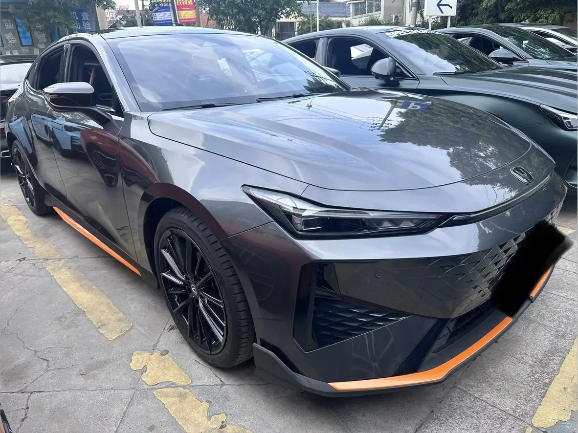 Changan UNI-V