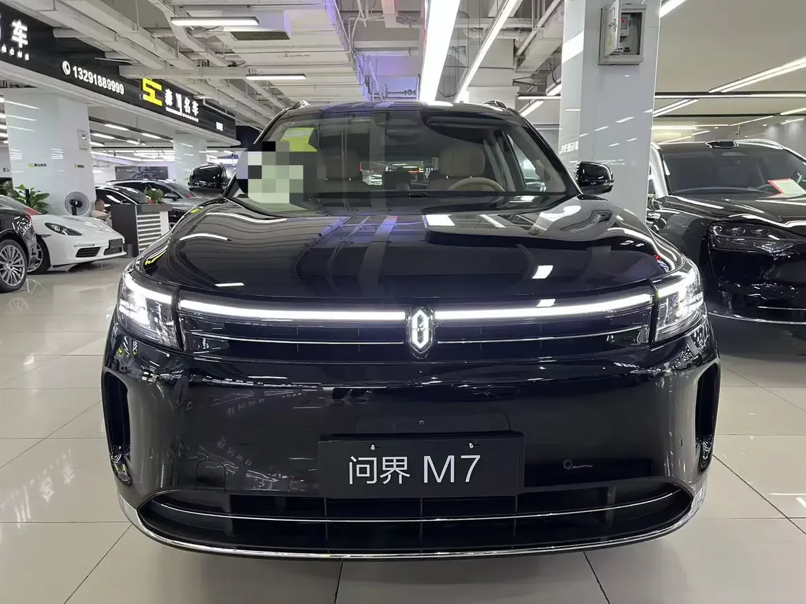 AITO M7