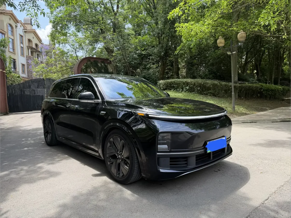 Lixiang L9
