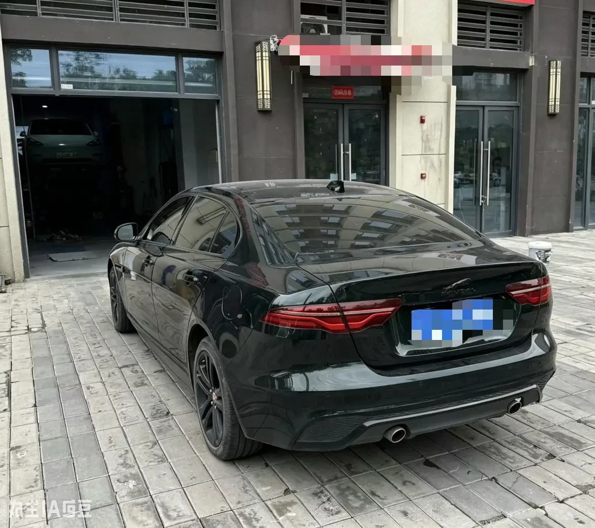Jaguar XEL