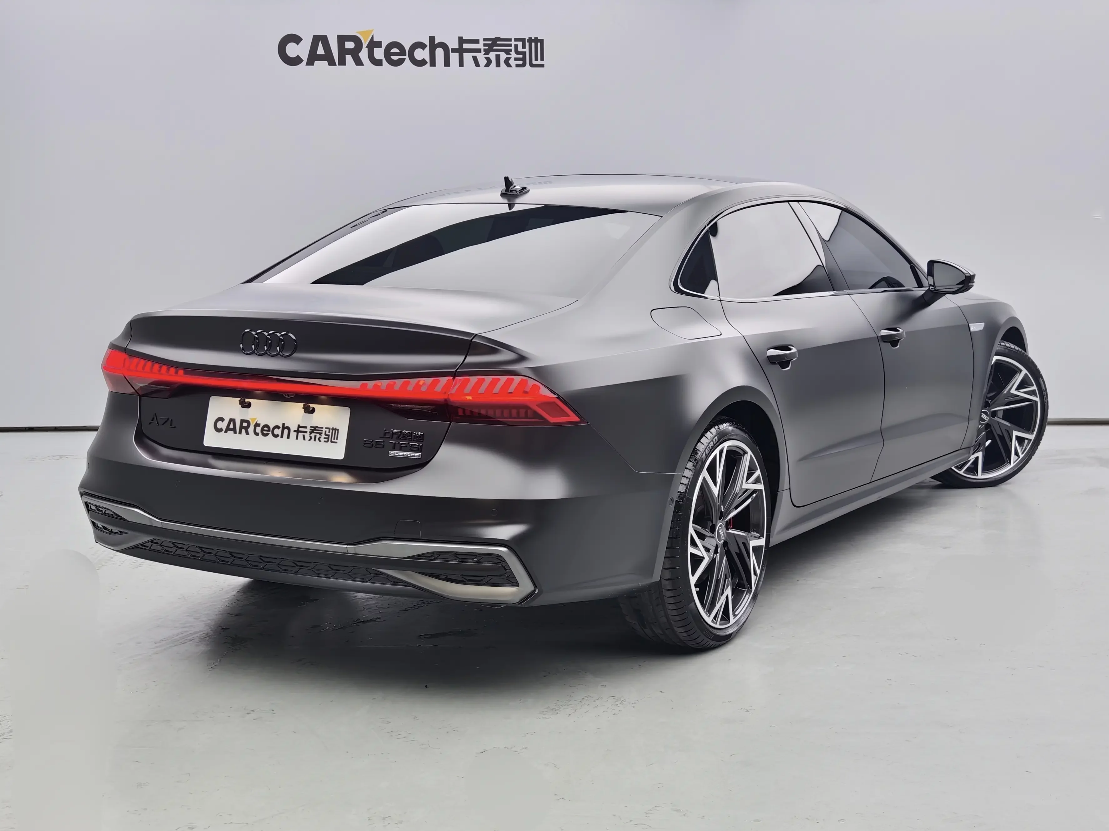 Audi A7L
