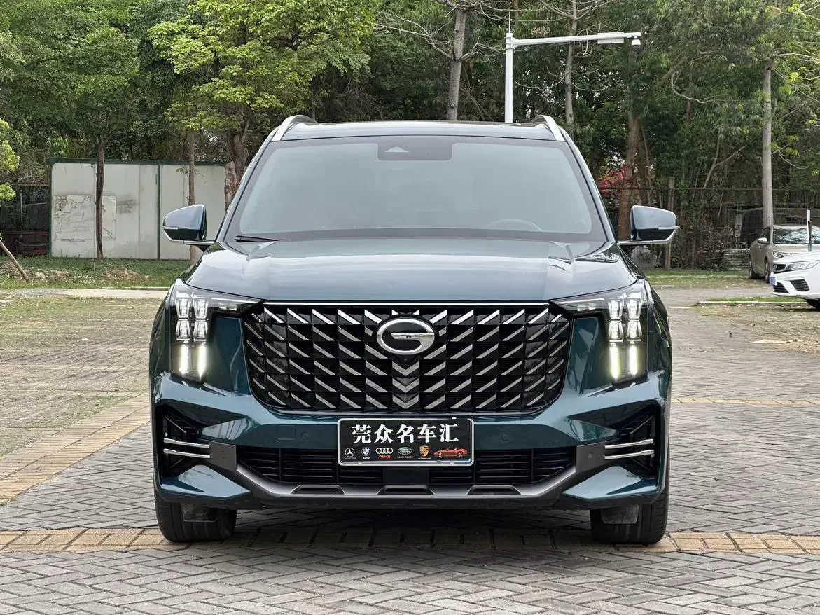 GAC Trumpchi GS8