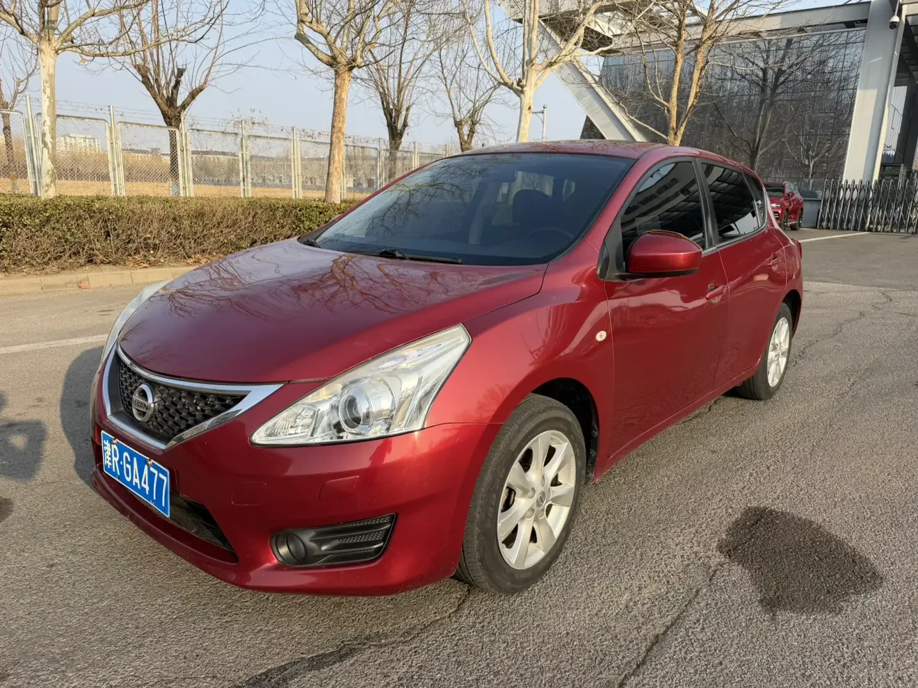 Nissan Tiida