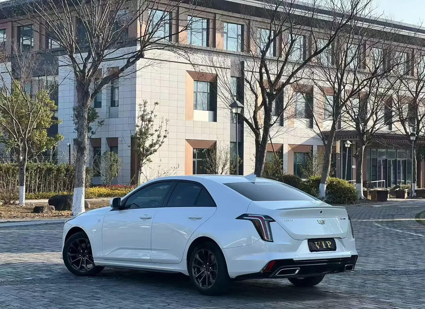 Cadillac CT4