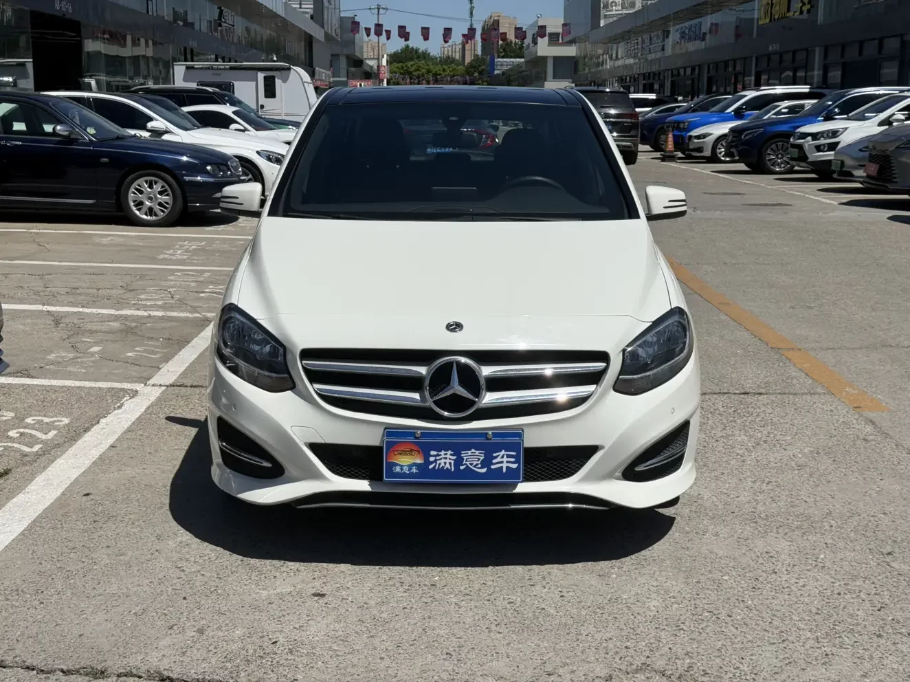 Mercedes-Benz B Class