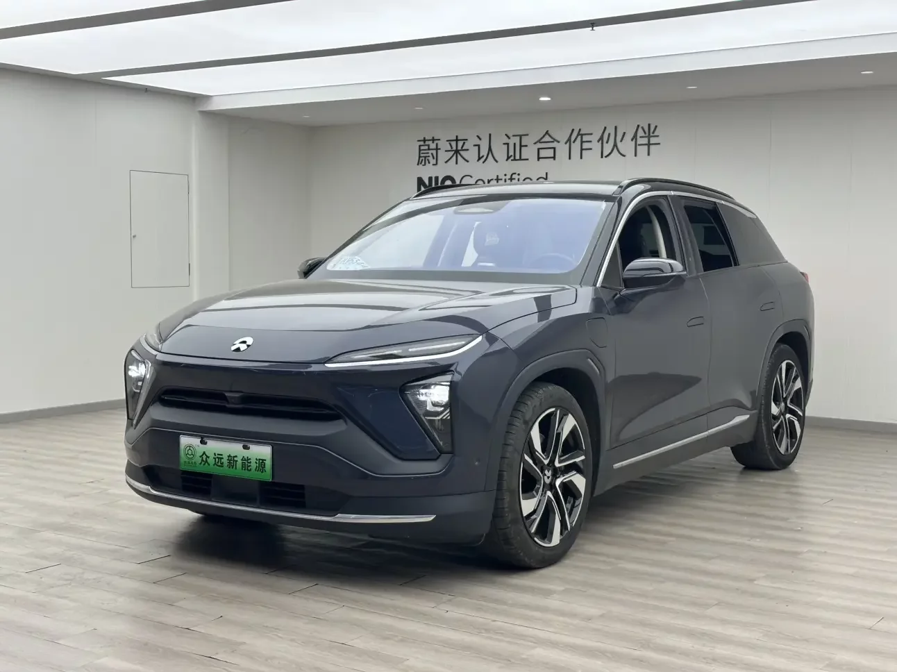 NIO ES6