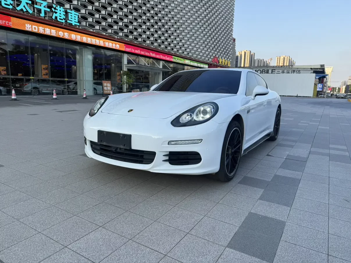 Porsche Panamera
