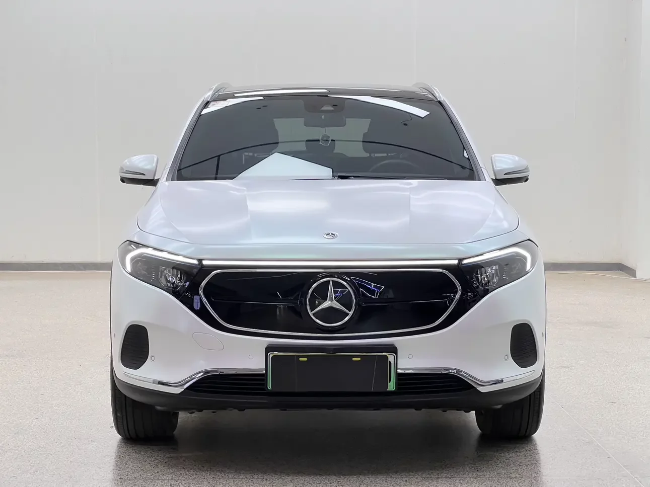 Mercedes-Benz EQA