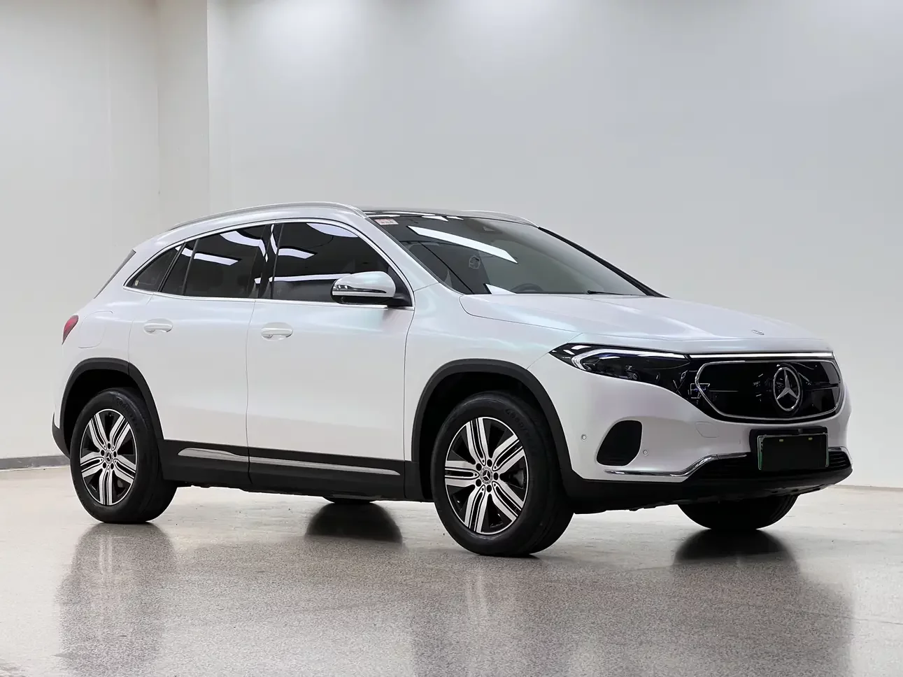 Mercedes-Benz EQA