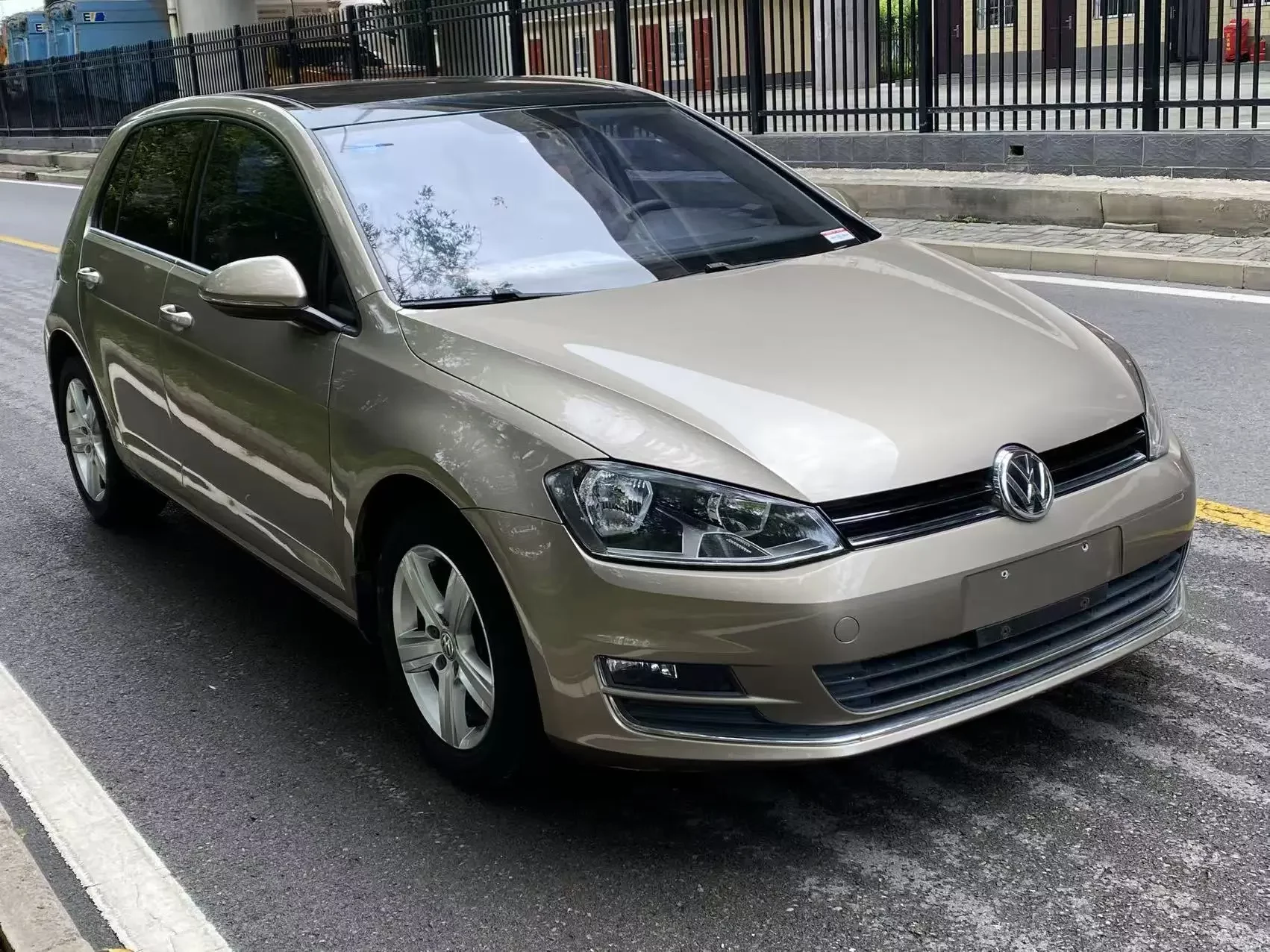 Volkswagen golf
