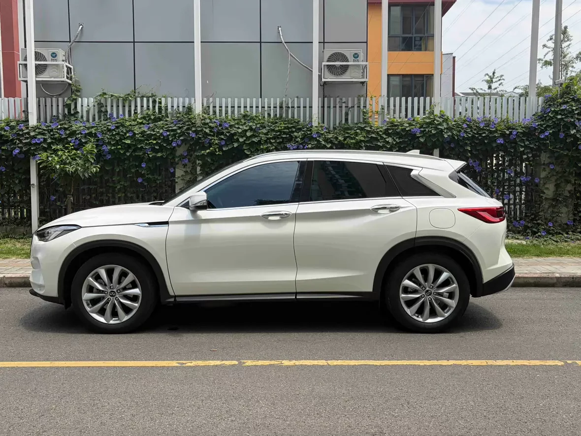 Infiniti QX50