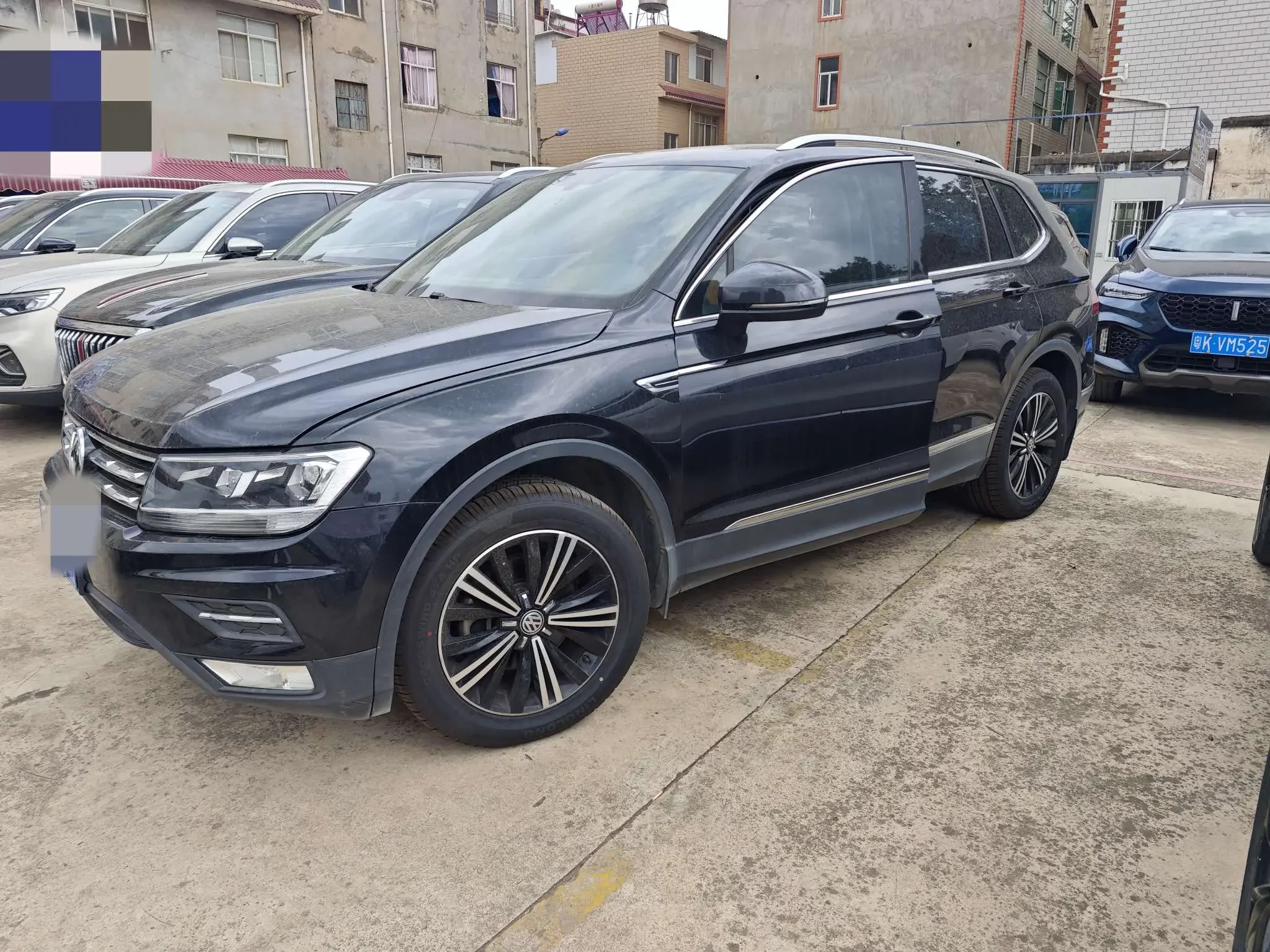 Volkswagen Tiguan L