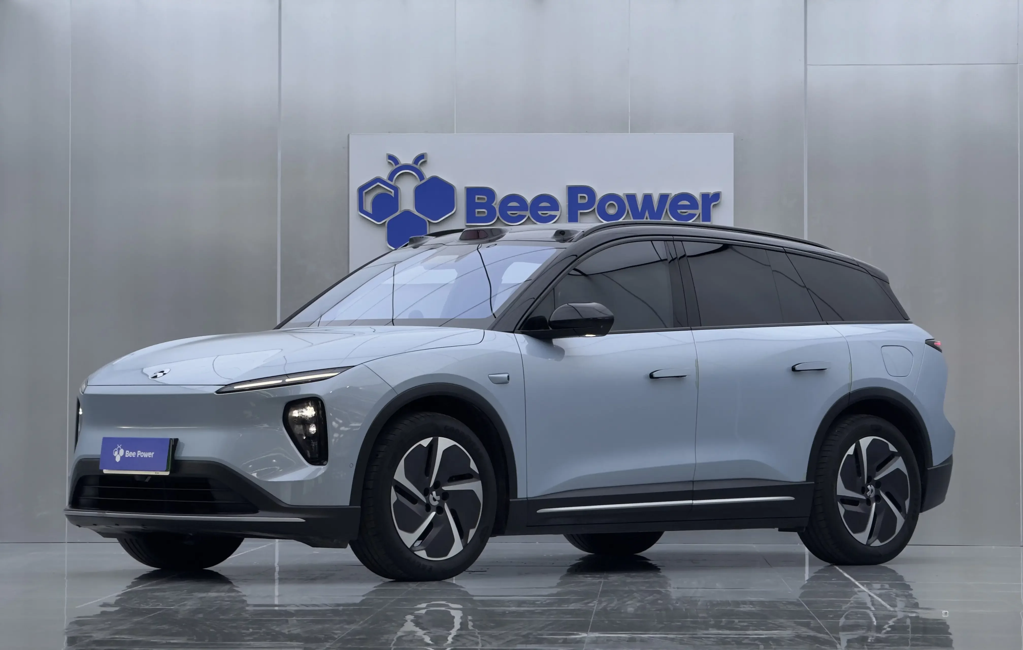 NIO ES6