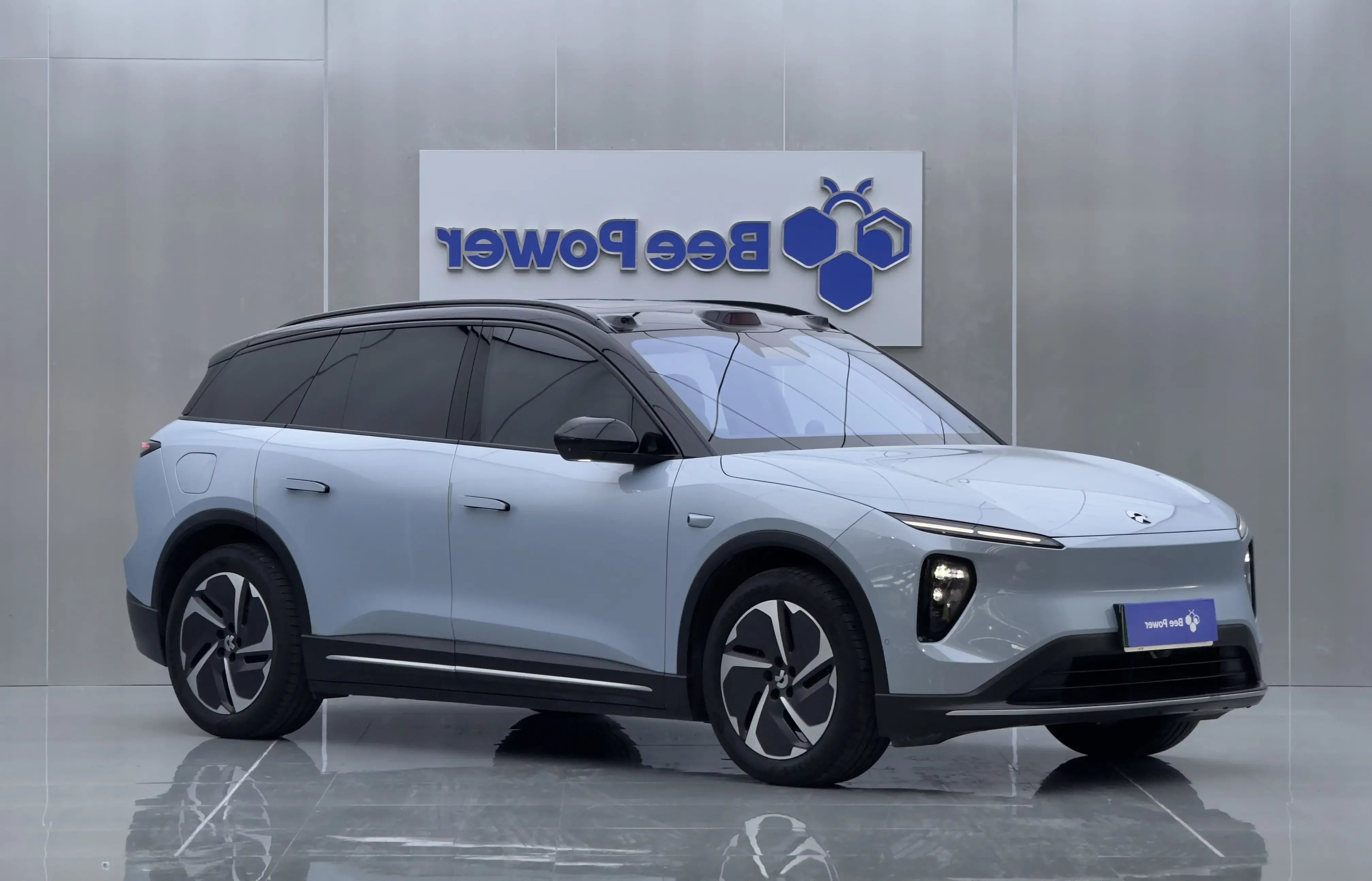 NIO ES6