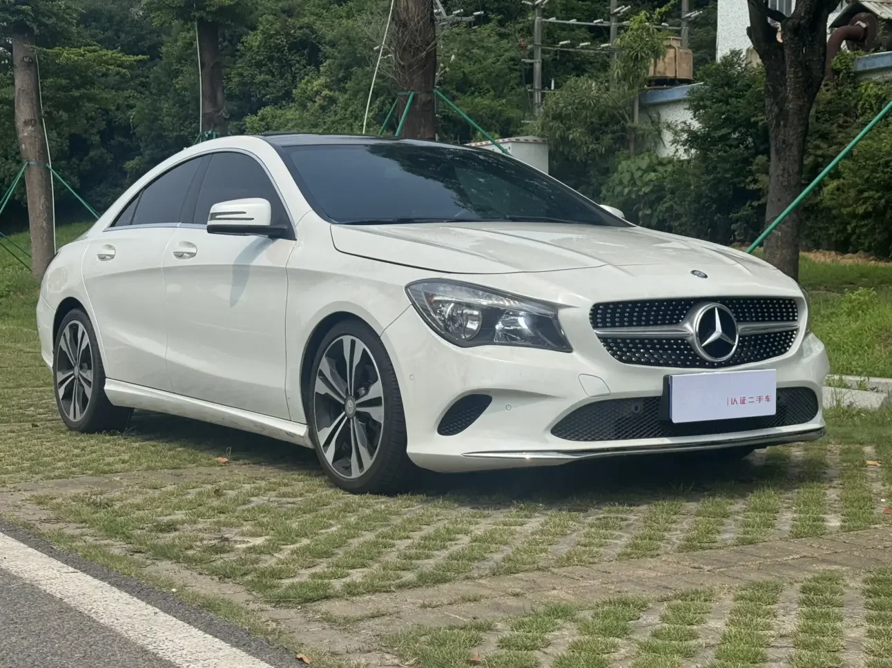 Mercedes-Benz CLA (Imported)