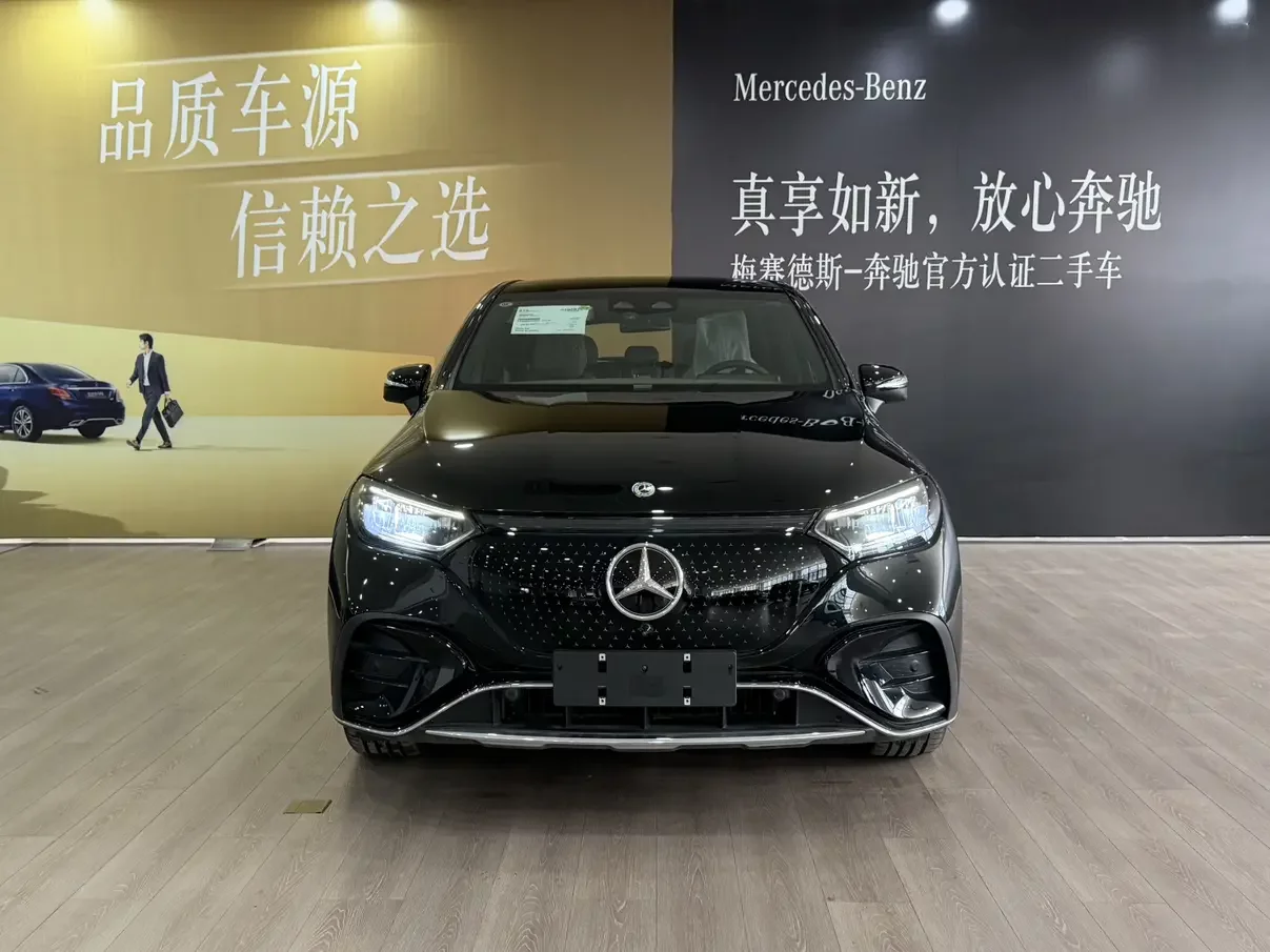 Mercedes-Benz EQE SUV